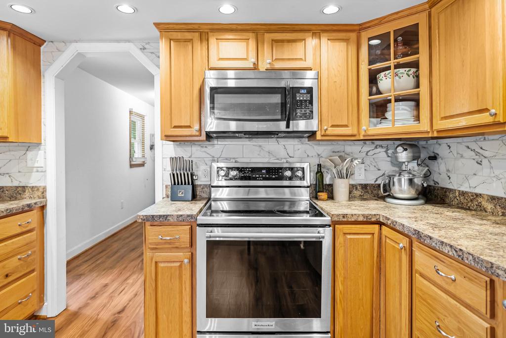 204 BOWEN DR, FREDERICKSBURG, Virginia 22407, 3 Bedrooms Bedrooms, ,2 BathroomsBathrooms,Residential,MILL GARDEN,204 BOWEN DR,VASP2042014 MLS # VASP2042014 204 BOWEN DR, FREDERICKSBURG, Virginia 22407, 3 Bedrooms Bedrooms, ,2 BathroomsBathrooms,Residential,MILL GARDEN,204 BOWEN DR,VASP2042014 MLS # VASP2042014