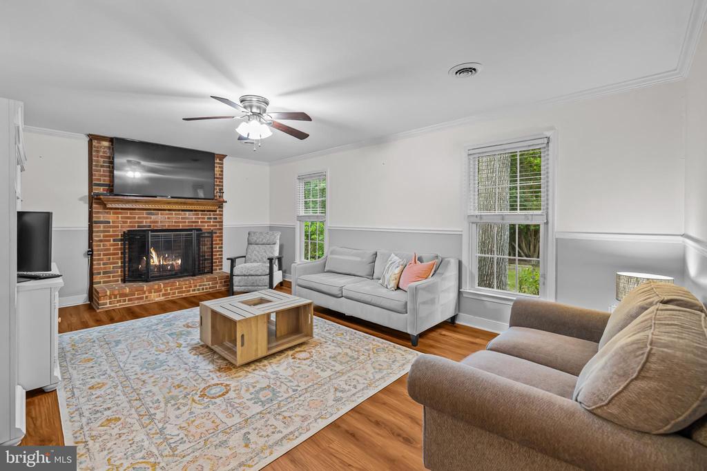 204 BOWEN DR, FREDERICKSBURG, Virginia 22407, 3 Bedrooms Bedrooms, ,2 BathroomsBathrooms,Residential,MILL GARDEN,204 BOWEN DR,VASP2042014 MLS # VASP2042014 204 BOWEN DR, FREDERICKSBURG, Virginia 22407, 3 Bedrooms Bedrooms, ,2 BathroomsBathrooms,Residential,MILL GARDEN,204 BOWEN DR,VASP2042014 MLS # VASP2042014