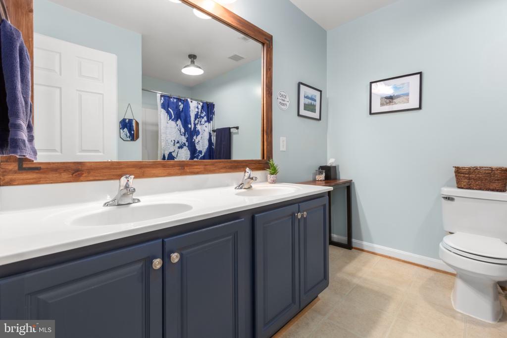 27592 OLD OFFICE RD, CULPEPER, Virginia 22701, 3 Bedrooms Bedrooms, ,2 BathroomsBathrooms,Residential,27592 OLD OFFICE RD,VAOR2014246 MLS # VAOR2014246 27592 OLD OFFICE RD, CULPEPER, Virginia 22701, 3 Bedrooms Bedrooms, ,2 BathroomsBathrooms,Residential,27592 OLD OFFICE RD,VAOR2014246 MLS # VAOR2014246