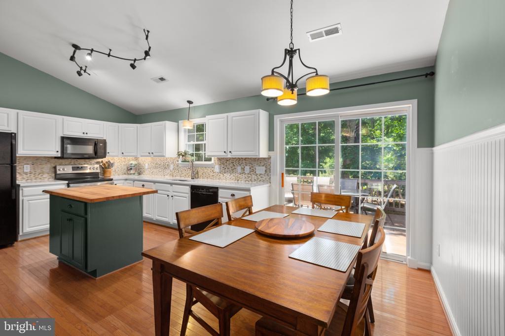 27592 OLD OFFICE RD, CULPEPER, Virginia 22701, 3 Bedrooms Bedrooms, ,2 BathroomsBathrooms,Residential,27592 OLD OFFICE RD,VAOR2014246 MLS # VAOR2014246 27592 OLD OFFICE RD, CULPEPER, Virginia 22701, 3 Bedrooms Bedrooms, ,2 BathroomsBathrooms,Residential,27592 OLD OFFICE RD,VAOR2014246 MLS # VAOR2014246