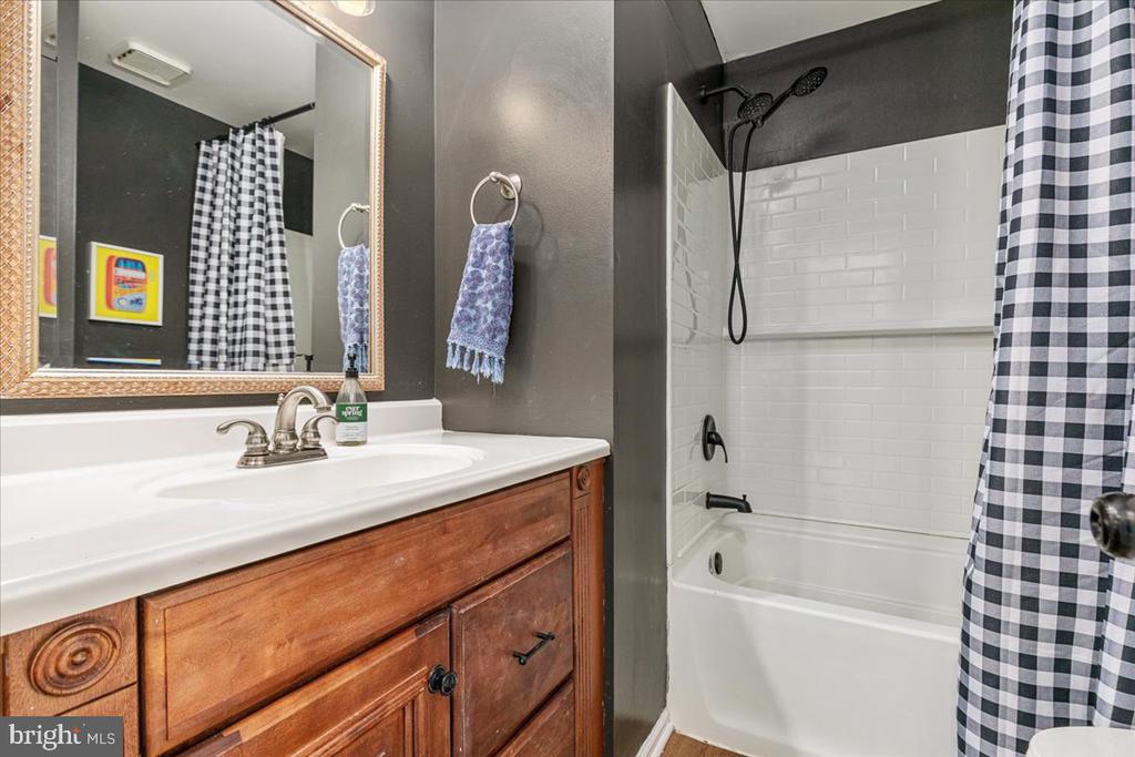 63 PEPPER TREE CT, WARRENTON, Virginia 20186, 3 Bedrooms Bedrooms, ,2 BathroomsBathrooms,Residential,63 PEPPER TREE CT,VAFQ2022136 MLS # VAFQ2022136 63 PEPPER TREE CT, WARRENTON, Virginia 20186, 3 Bedrooms Bedrooms, ,2 BathroomsBathrooms,Residential,63 PEPPER TREE CT,VAFQ2022136 MLS # VAFQ2022136