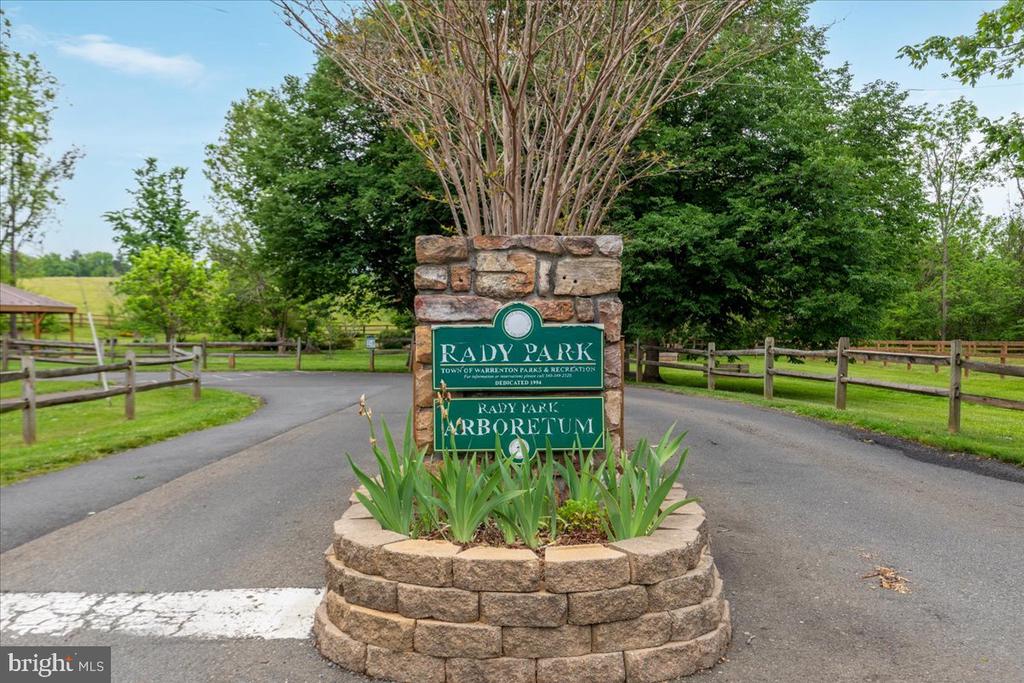 63 PEPPER TREE CT, WARRENTON, Virginia 20186, 3 Bedrooms Bedrooms, ,2 BathroomsBathrooms,Residential,63 PEPPER TREE CT,VAFQ2022136 MLS # VAFQ2022136 63 PEPPER TREE CT, WARRENTON, Virginia 20186, 3 Bedrooms Bedrooms, ,2 BathroomsBathrooms,Residential,63 PEPPER TREE CT,VAFQ2022136 MLS # VAFQ2022136