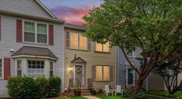 63 PEPPER TREE CT, WARRENTON, Virginia 20186, 3 Bedrooms Bedrooms, ,2 BathroomsBathrooms,Residential,63 PEPPER TREE CT,VAFQ2022136 MLS # VAFQ2022136