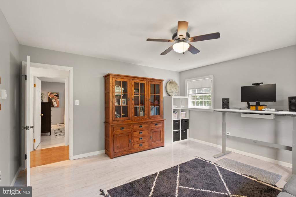 8131 TALL PINES LN, CATLETT, Virginia 20119, 5 Bedrooms Bedrooms, ,2 BathroomsBathrooms,Residential,8131 TALL PINES LN,VAFQ2022144 MLS # VAFQ2022144 8131 TALL PINES LN, CATLETT, Virginia 20119, 5 Bedrooms Bedrooms, ,2 BathroomsBathrooms,Residential,8131 TALL PINES LN,VAFQ2022144 MLS # VAFQ2022144