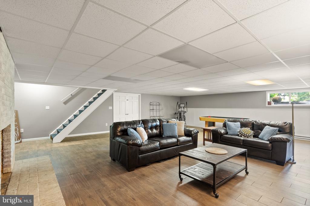 8131 TALL PINES LN, CATLETT, Virginia 20119, 5 Bedrooms Bedrooms, ,2 BathroomsBathrooms,Residential,8131 TALL PINES LN,VAFQ2022144 MLS # VAFQ2022144 8131 TALL PINES LN, CATLETT, Virginia 20119, 5 Bedrooms Bedrooms, ,2 BathroomsBathrooms,Residential,8131 TALL PINES LN,VAFQ2022144 MLS # VAFQ2022144