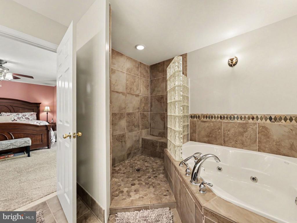 7462 KEITH RD, WARRENTON, Virginia 20186, 5 Bedrooms Bedrooms, ,3 BathroomsBathrooms,Residential,7462 KEITH RD,VAFQ2022148 MLS # VAFQ2022148 7462 KEITH RD, WARRENTON, Virginia 20186, 5 Bedrooms Bedrooms, ,3 BathroomsBathrooms,Residential,7462 KEITH RD,VAFQ2022148 MLS # VAFQ2022148
