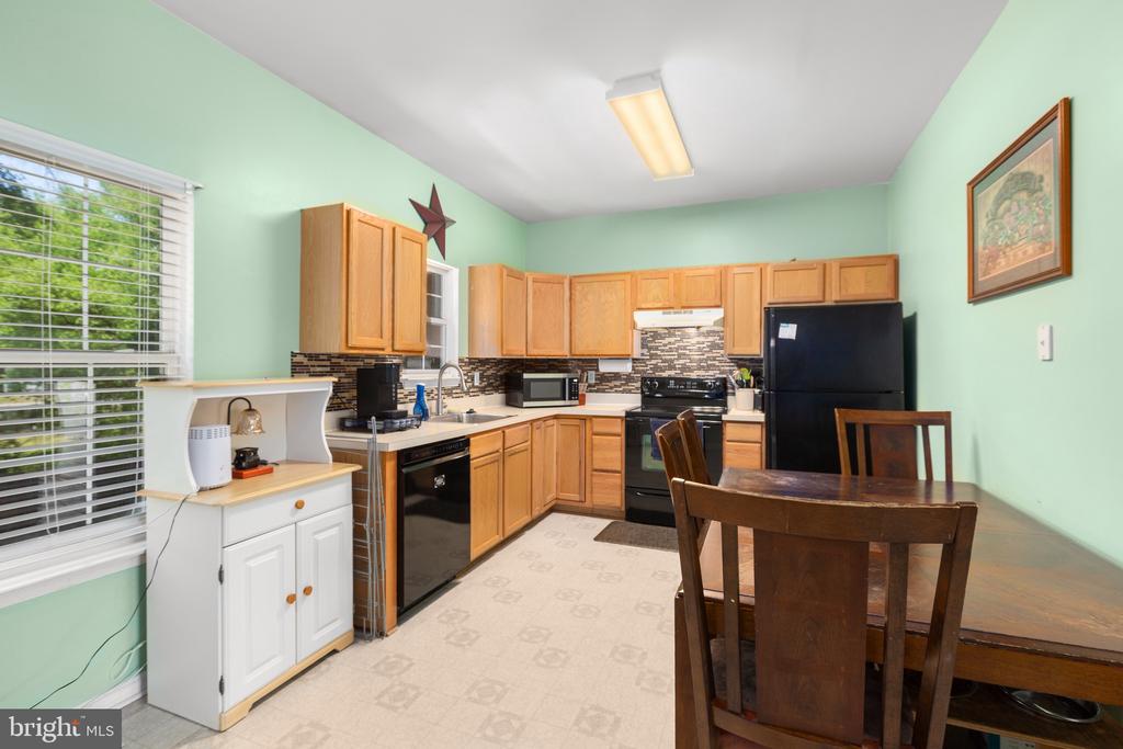 11012 COREYS WAY, FREDERICKSBURG, Virginia 22408, 3 Bedrooms Bedrooms, ,2 BathroomsBathrooms,Residential,BROOKWOOD,11012 COREYS WAY,VASP2042216 MLS # VASP2042216 11012 COREYS WAY, FREDERICKSBURG, Virginia 22408, 3 Bedrooms Bedrooms, ,2 BathroomsBathrooms,Residential,BROOKWOOD,11012 COREYS WAY,VASP2042216 MLS # VASP2042216