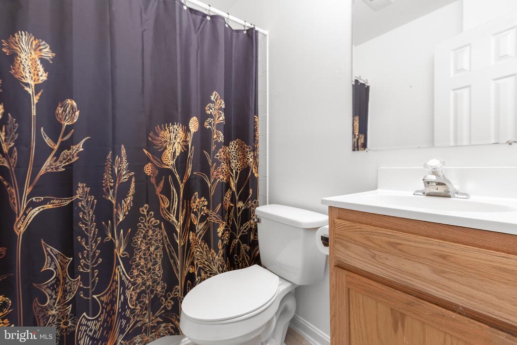11012 COREYS WAY, FREDERICKSBURG, Virginia 22408, 3 Bedrooms Bedrooms, ,2 BathroomsBathrooms,Residential,BROOKWOOD,11012 COREYS WAY,VASP2042216 MLS # VASP2042216 11012 COREYS WAY, FREDERICKSBURG, Virginia 22408, 3 Bedrooms Bedrooms, ,2 BathroomsBathrooms,Residential,BROOKWOOD,11012 COREYS WAY,VASP2042216 MLS # VASP2042216