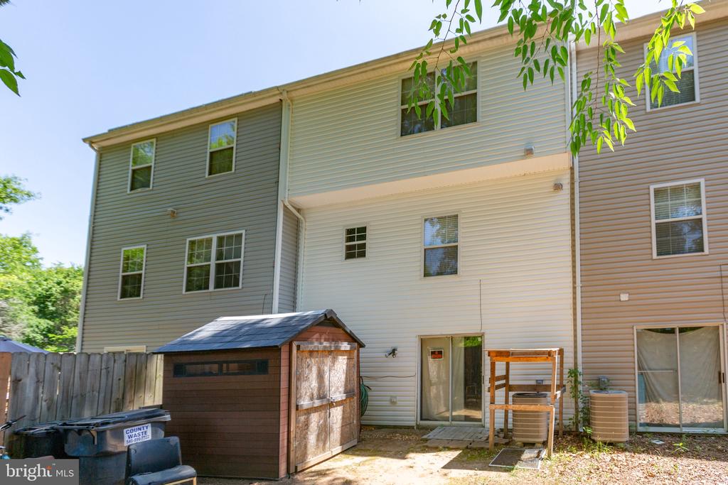 11012 COREYS WAY, FREDERICKSBURG, Virginia 22408, 3 Bedrooms Bedrooms, ,2 BathroomsBathrooms,Residential,BROOKWOOD,11012 COREYS WAY,VASP2042216 MLS # VASP2042216 11012 COREYS WAY, FREDERICKSBURG, Virginia 22408, 3 Bedrooms Bedrooms, ,2 BathroomsBathrooms,Residential,BROOKWOOD,11012 COREYS WAY,VASP2042216 MLS # VASP2042216