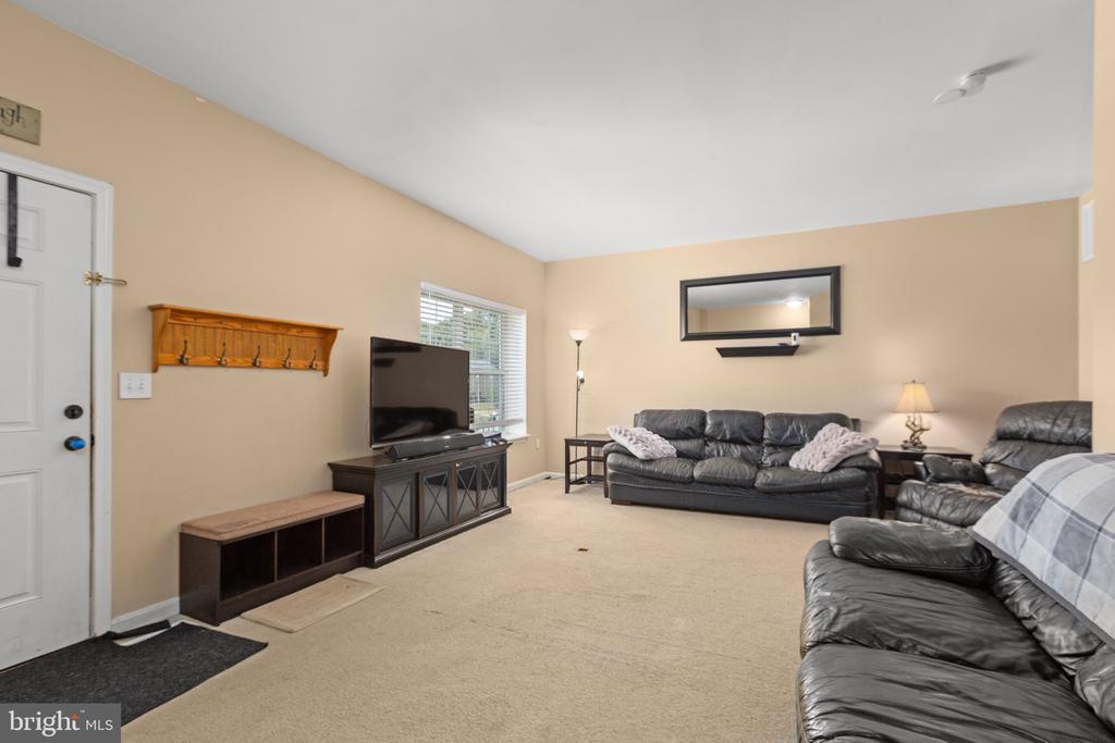 11012 COREYS WAY, FREDERICKSBURG, Virginia 22408, 3 Bedrooms Bedrooms, ,2 BathroomsBathrooms,Residential,BROOKWOOD,11012 COREYS WAY,VASP2042216 MLS # VASP2042216 11012 COREYS WAY, FREDERICKSBURG, Virginia 22408, 3 Bedrooms Bedrooms, ,2 BathroomsBathrooms,Residential,BROOKWOOD,11012 COREYS WAY,VASP2042216 MLS # VASP2042216