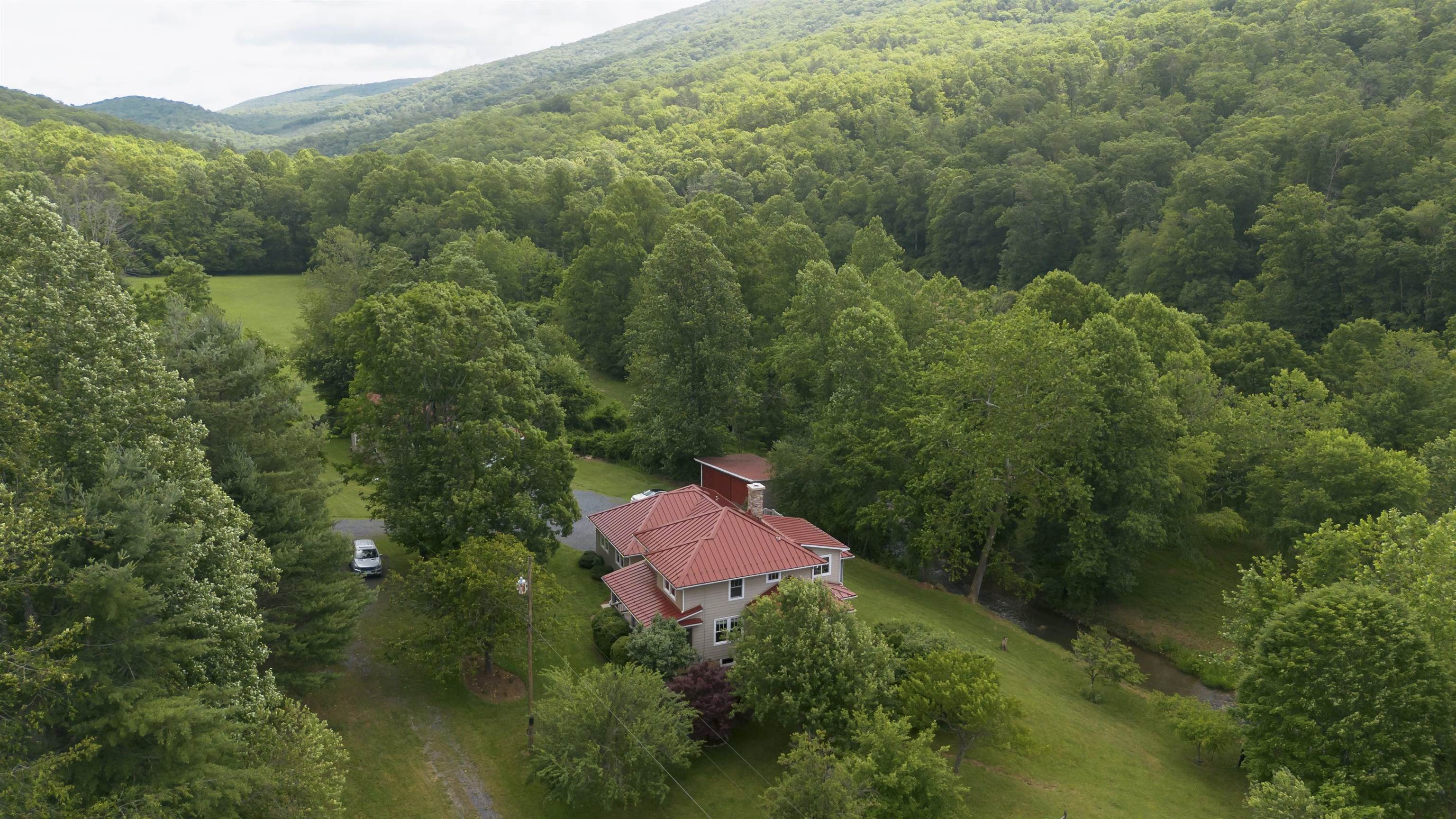 7304 DRY RUN RD, BURNSVILLE, Virginia 24487, 3 Bedrooms Bedrooms, ,2 BathroomsBathrooms,Residential,Journey's End,7304 DRY RUN RD,666061 MLS # 666061