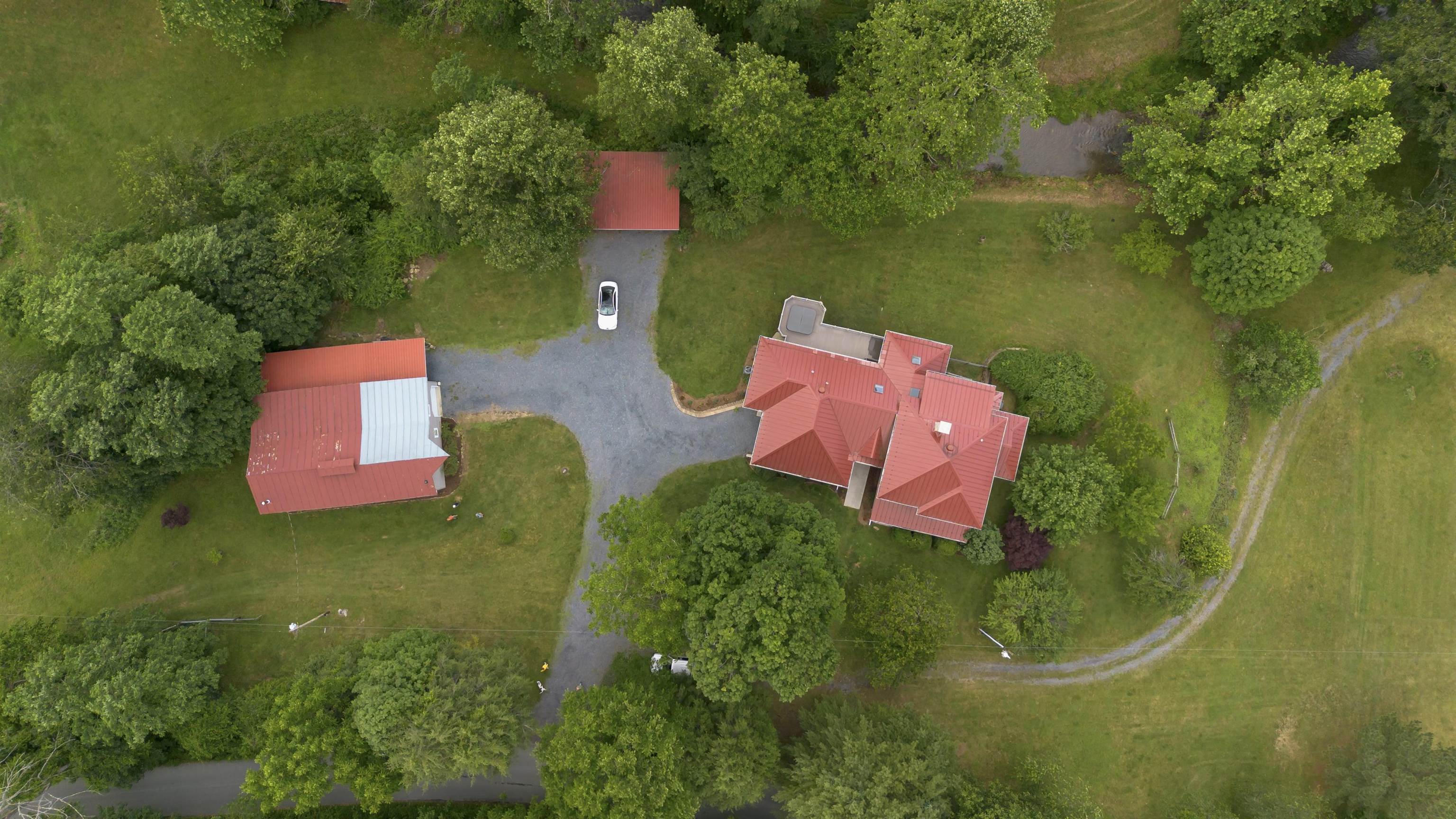 7304 DRY RUN RD, BURNSVILLE, Virginia 24487, 3 Bedrooms Bedrooms, ,2 BathroomsBathrooms,Residential,Journey's End,7304 DRY RUN RD,666061 MLS # 666061