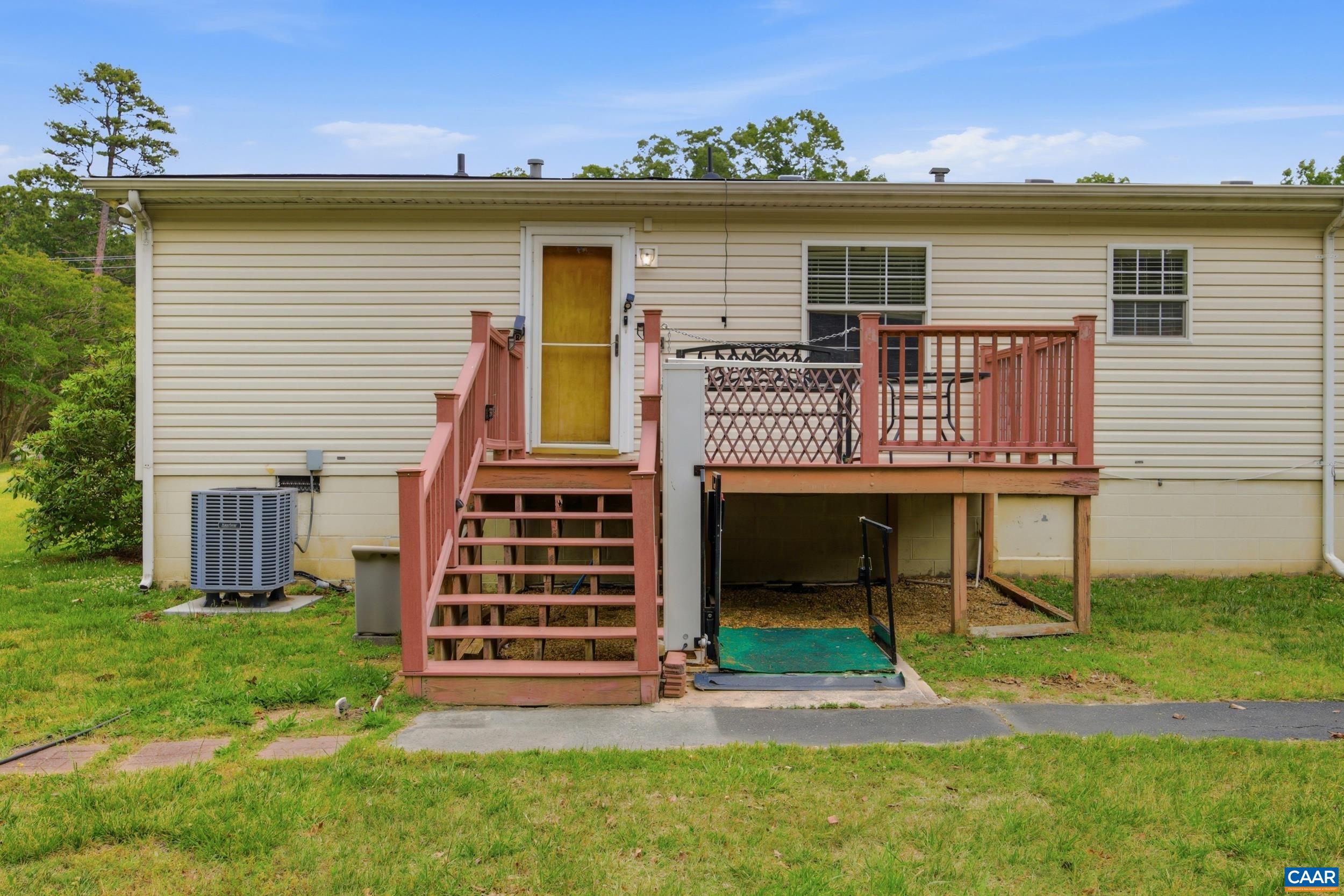 19394 LOUISA RD, LOUISA, Virginia 23093, 3 Bedrooms Bedrooms, ,2 BathroomsBathrooms,Residential,19394 LOUISA RD,676954 MLS # 676954 19394 LOUISA RD, LOUISA, Virginia 23093, 3 Bedrooms Bedrooms, ,2 BathroomsBathrooms,Residential,19394 LOUISA RD,676954 MLS # 676954
