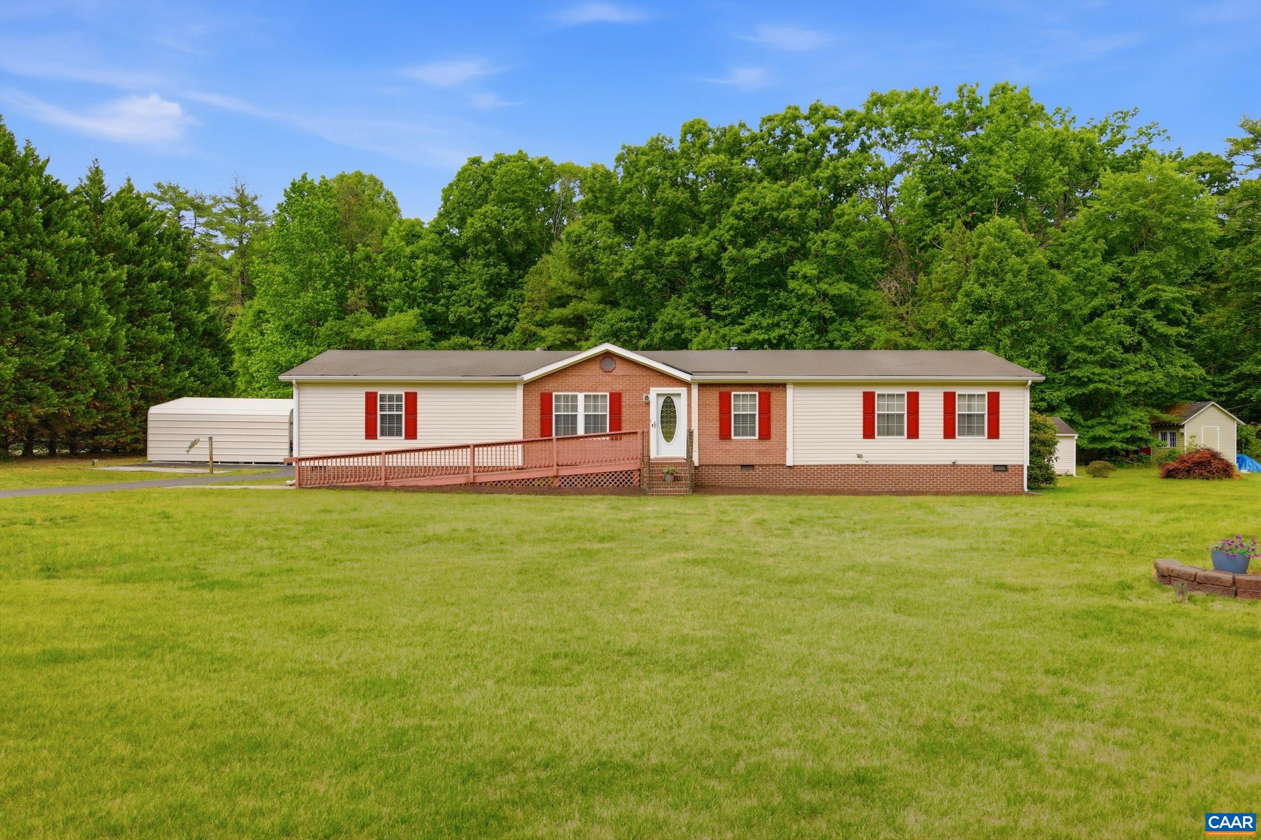 19394 LOUISA RD, LOUISA, Virginia 23093, 3 Bedrooms Bedrooms, ,2 BathroomsBathrooms,Residential,19394 LOUISA RD,676954 MLS # 676954 19394 LOUISA RD, LOUISA, Virginia 23093, 3 Bedrooms Bedrooms, ,2 BathroomsBathrooms,Residential,19394 LOUISA RD,676954 MLS # 676954
