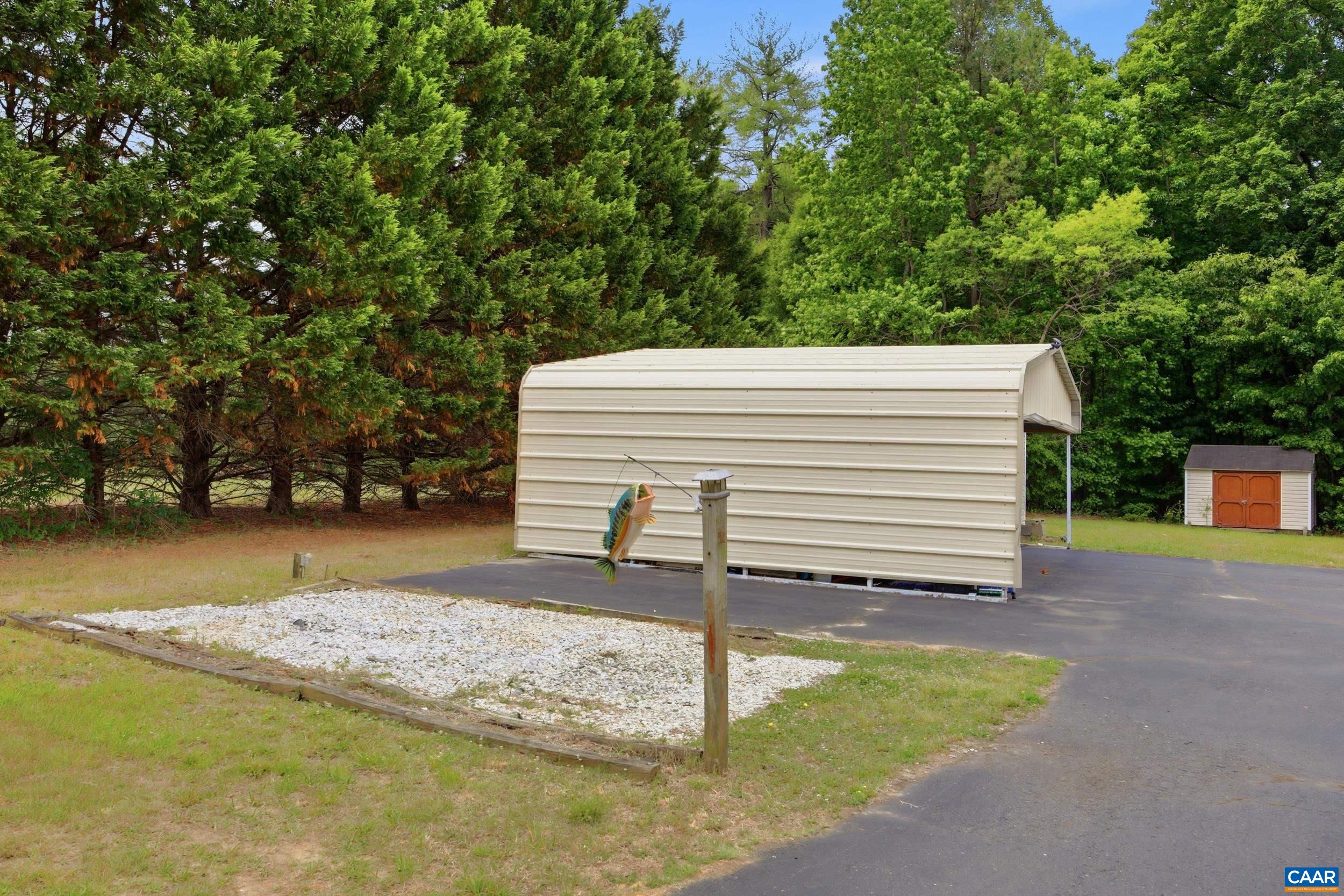 19394 LOUISA RD, LOUISA, Virginia 23093, 3 Bedrooms Bedrooms, ,2 BathroomsBathrooms,Residential,19394 LOUISA RD,676954 MLS # 676954 19394 LOUISA RD, LOUISA, Virginia 23093, 3 Bedrooms Bedrooms, ,2 BathroomsBathrooms,Residential,19394 LOUISA RD,676954 MLS # 676954
