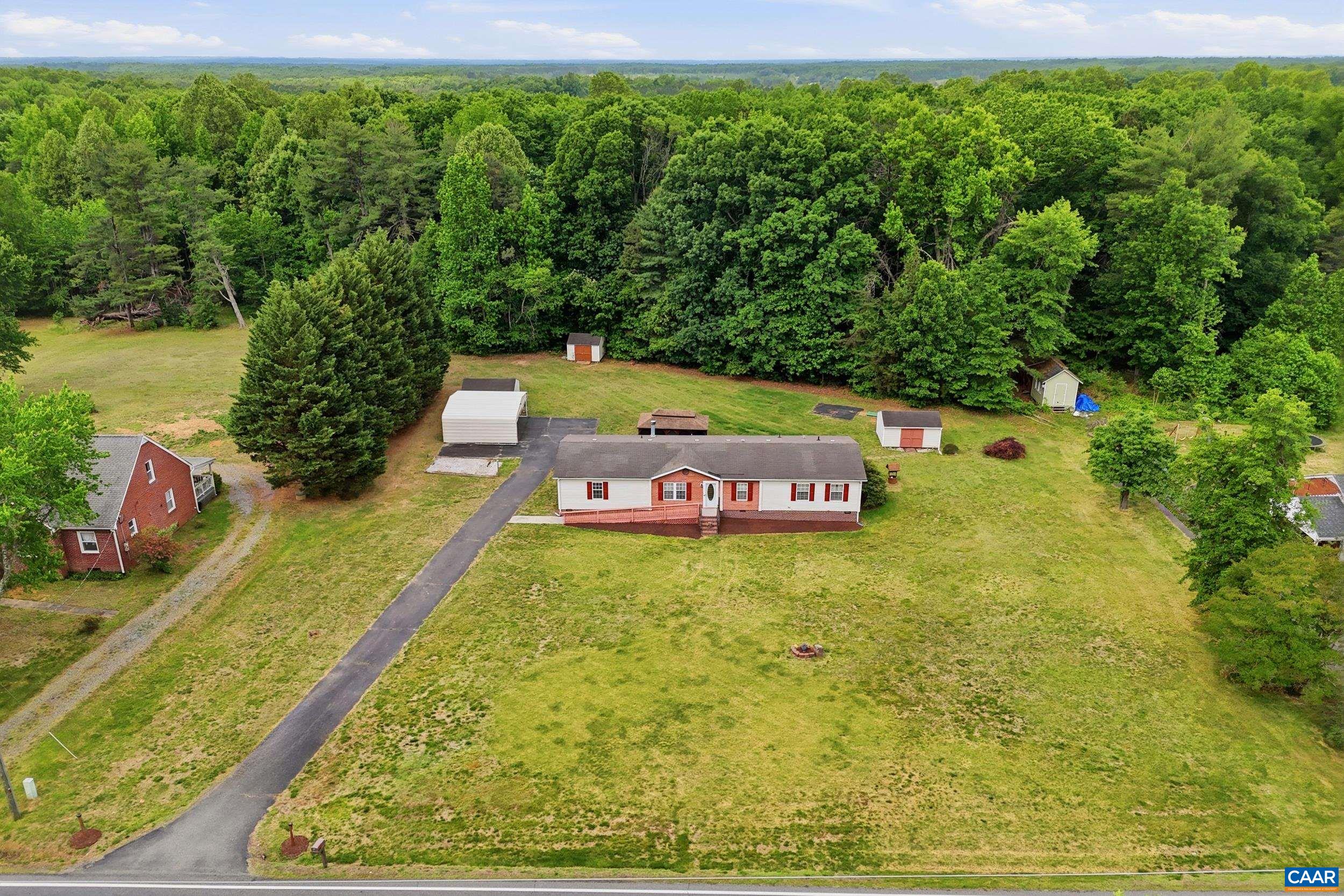 19394 LOUISA RD, LOUISA, Virginia 23093, 3 Bedrooms Bedrooms, ,2 BathroomsBathrooms,Residential,19394 LOUISA RD,676954 MLS # 676954 19394 LOUISA RD, LOUISA, Virginia 23093, 3 Bedrooms Bedrooms, ,2 BathroomsBathrooms,Residential,19394 LOUISA RD,676954 MLS # 676954