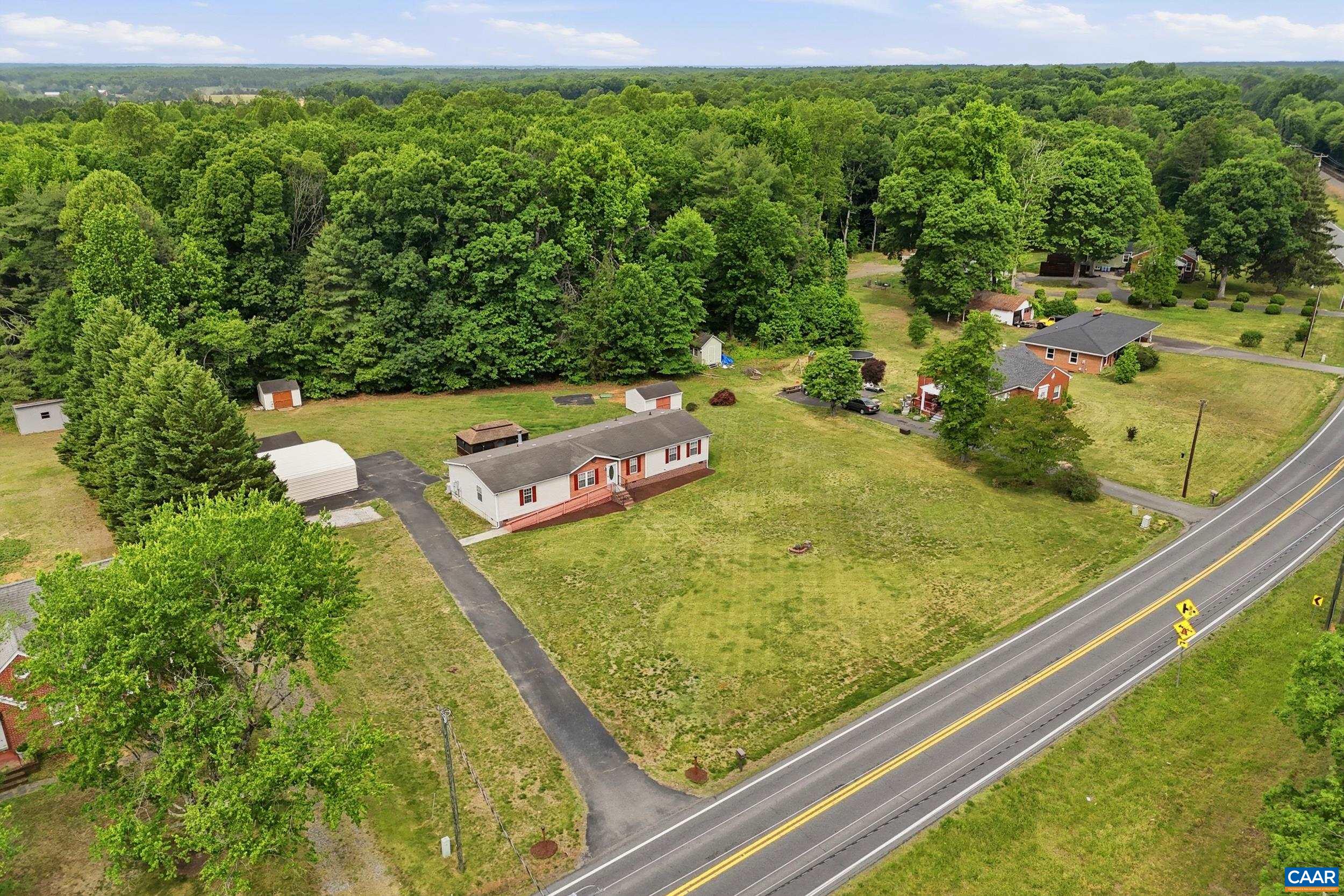 19394 LOUISA RD, LOUISA, Virginia 23093, 3 Bedrooms Bedrooms, ,2 BathroomsBathrooms,Residential,19394 LOUISA RD,676954 MLS # 676954 19394 LOUISA RD, LOUISA, Virginia 23093, 3 Bedrooms Bedrooms, ,2 BathroomsBathrooms,Residential,19394 LOUISA RD,676954 MLS # 676954