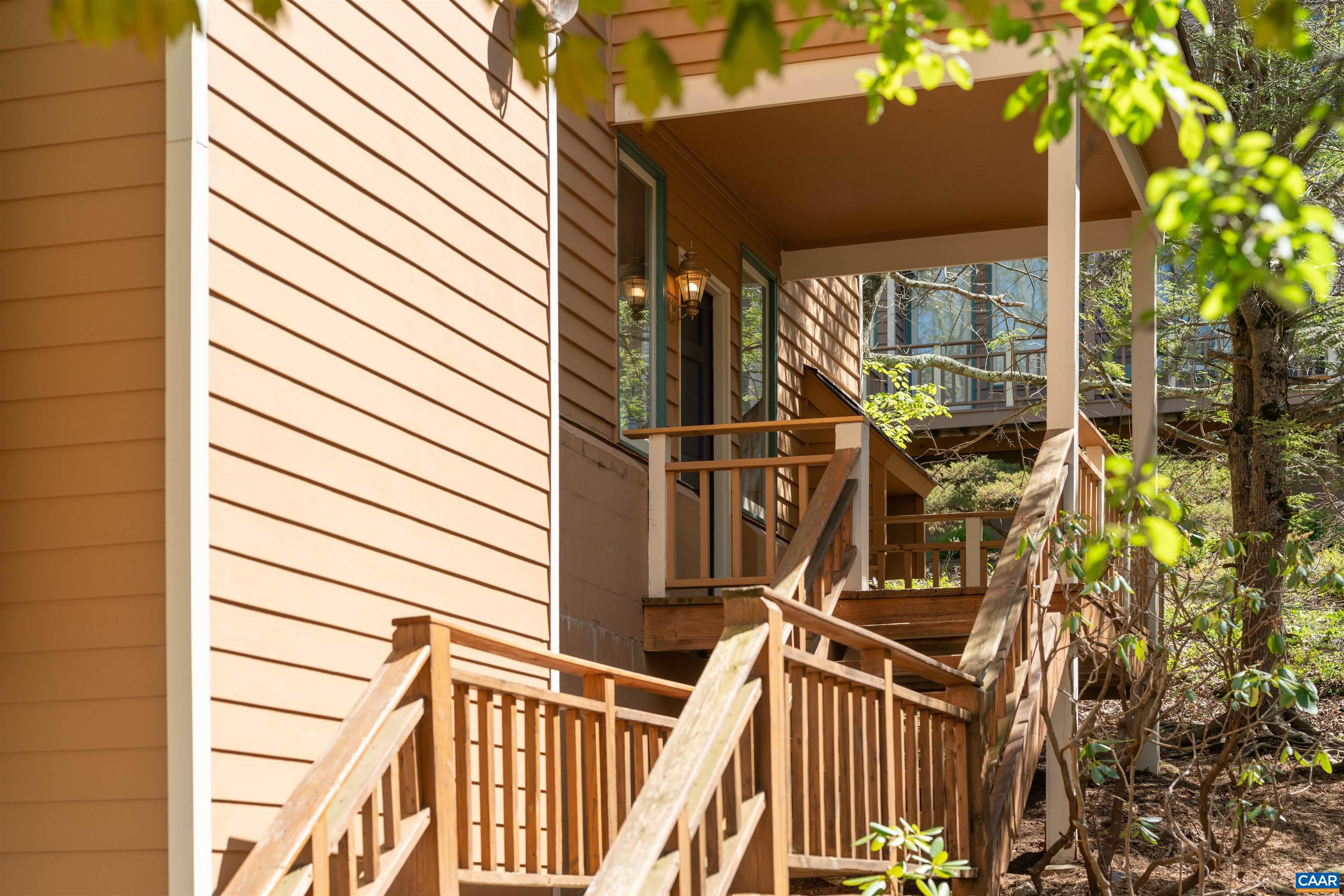 17 IVY GLEN LN, WINTERGREEN RESORT, Virginia 22967, 4 Bedrooms Bedrooms, ,3 BathroomsBathrooms,Residential,17 IVY GLEN LN,677064 MLS # 677064