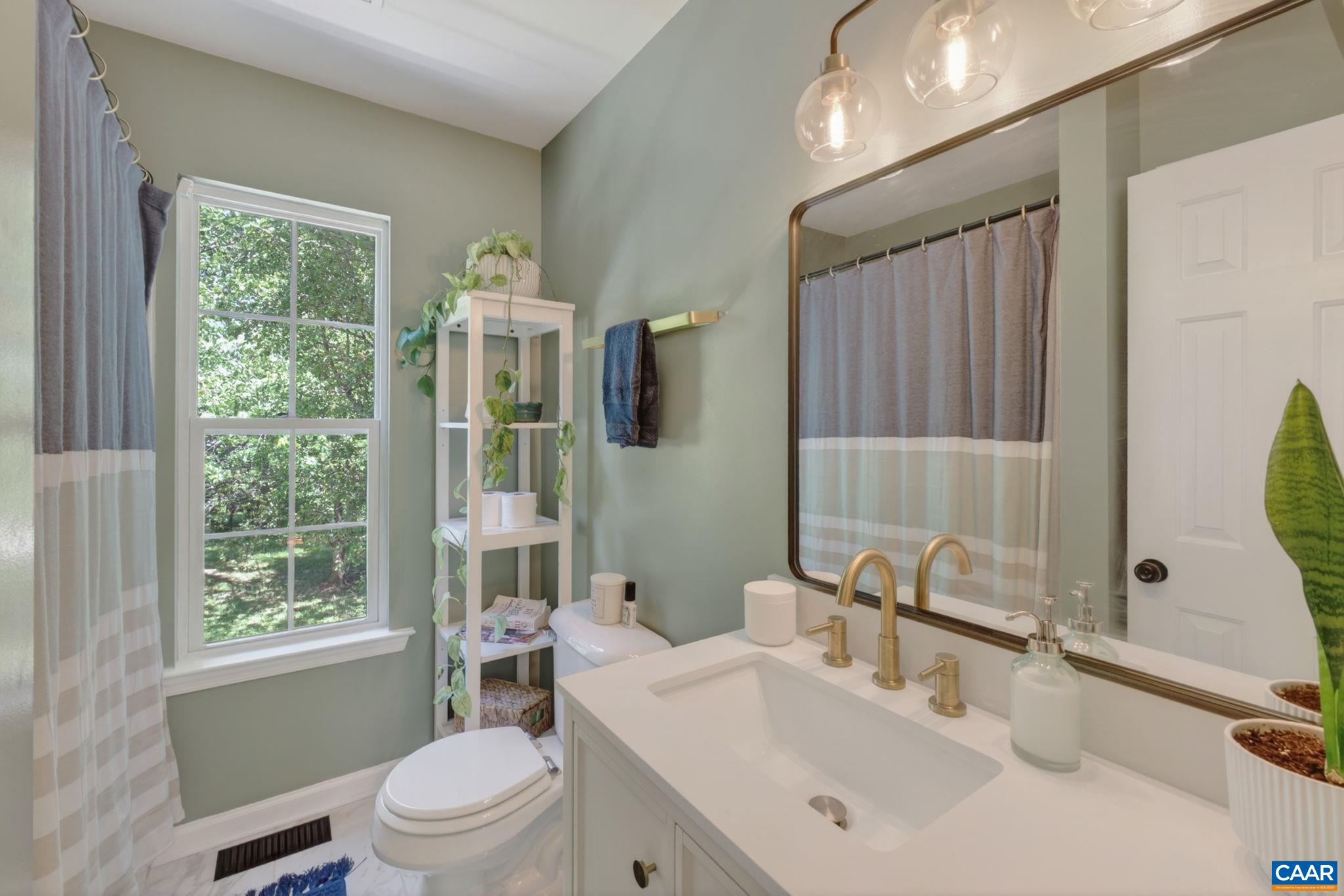 1557 PRIMROSE LN, CHARLOTTESVILLE, Virginia 22902, 3 Bedrooms Bedrooms, ,2 BathroomsBathrooms,Residential,1557 PRIMROSE LN,677333 MLS # 677333 1557 PRIMROSE LN, CHARLOTTESVILLE, Virginia 22902, 3 Bedrooms Bedrooms, ,2 BathroomsBathrooms,Residential,1557 PRIMROSE LN,677333 MLS # 677333