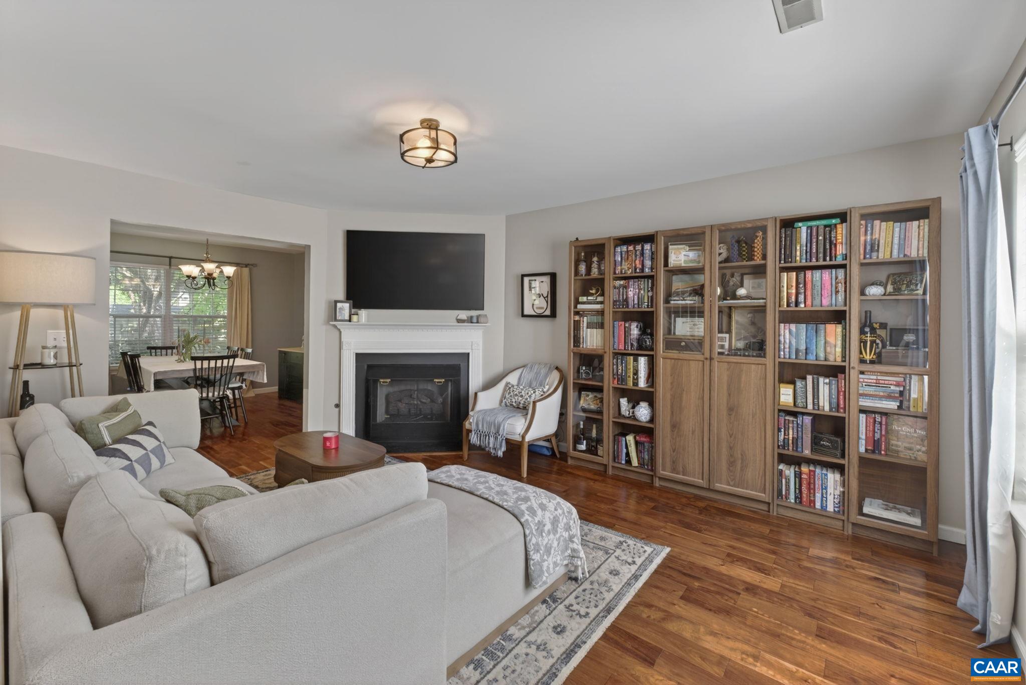 1557 PRIMROSE LN, CHARLOTTESVILLE, Virginia 22902, 3 Bedrooms Bedrooms, ,2 BathroomsBathrooms,Residential,1557 PRIMROSE LN,677333 MLS # 677333 1557 PRIMROSE LN, CHARLOTTESVILLE, Virginia 22902, 3 Bedrooms Bedrooms, ,2 BathroomsBathrooms,Residential,1557 PRIMROSE LN,677333 MLS # 677333