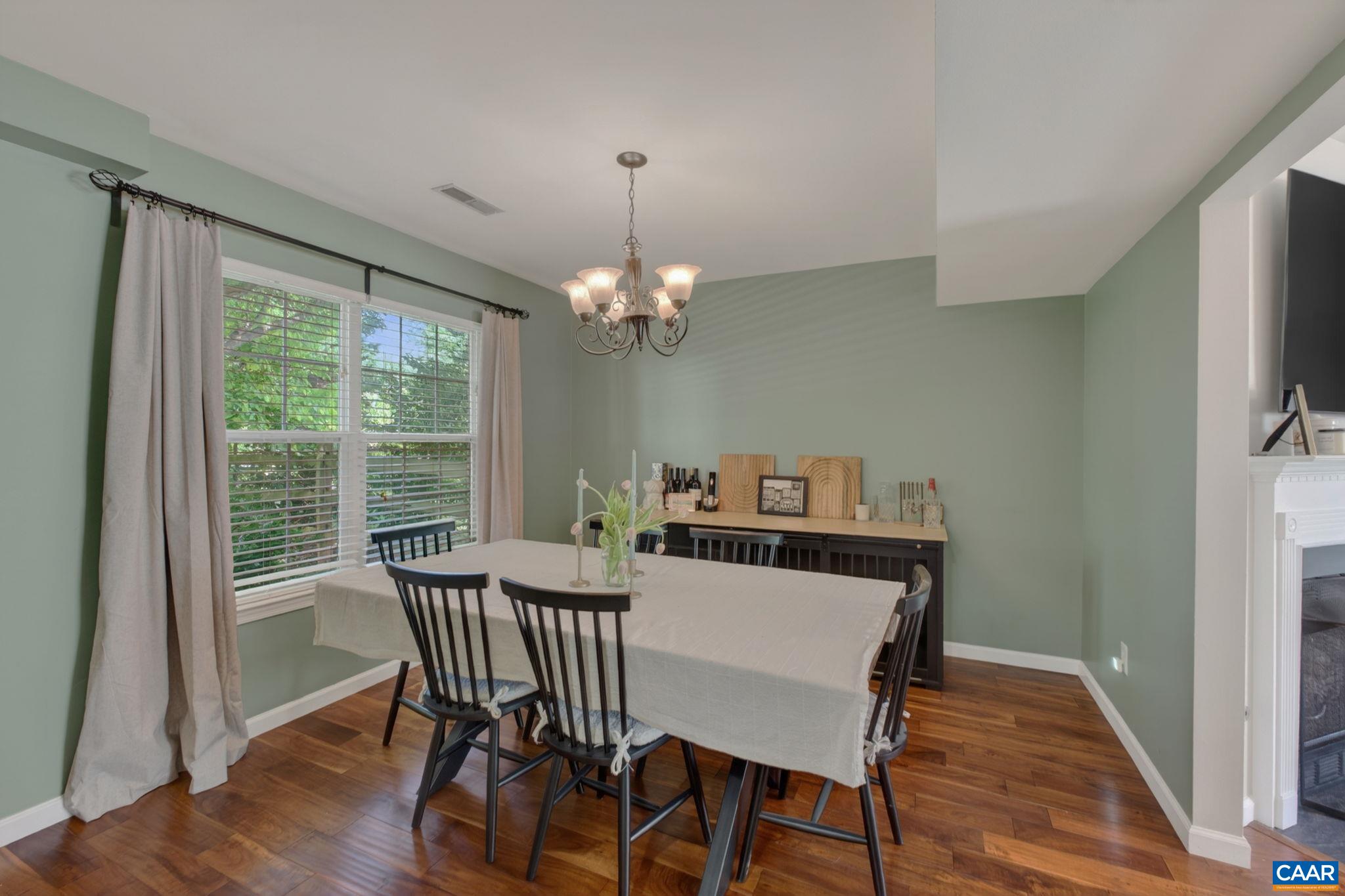 1557 PRIMROSE LN, CHARLOTTESVILLE, Virginia 22902, 3 Bedrooms Bedrooms, ,2 BathroomsBathrooms,Residential,1557 PRIMROSE LN,677333 MLS # 677333 1557 PRIMROSE LN, CHARLOTTESVILLE, Virginia 22902, 3 Bedrooms Bedrooms, ,2 BathroomsBathrooms,Residential,1557 PRIMROSE LN,677333 MLS # 677333
