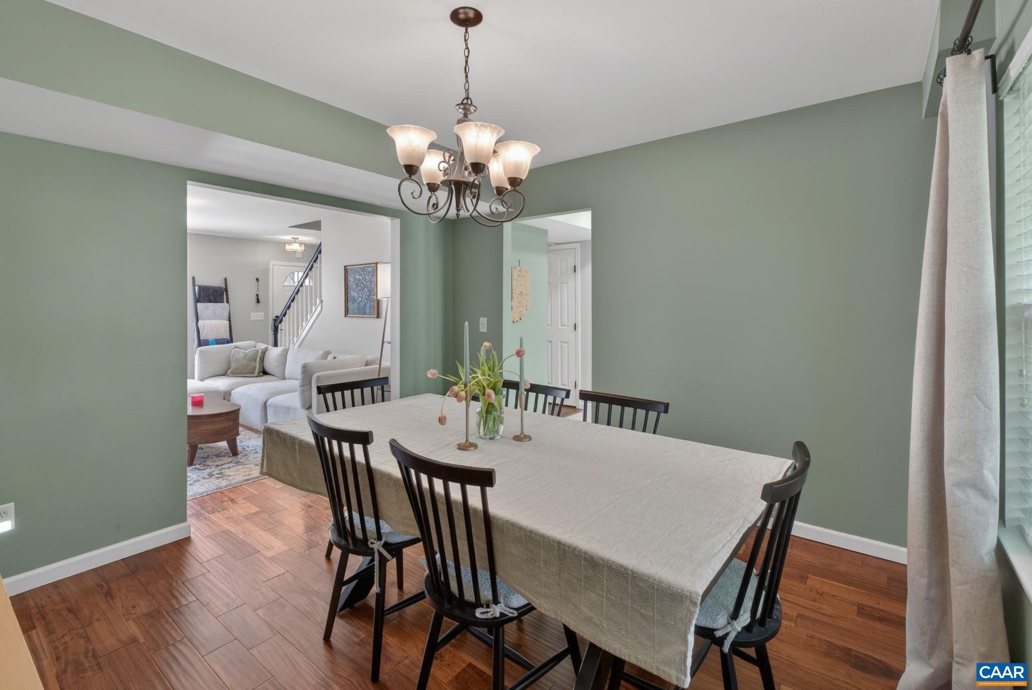 1557 PRIMROSE LN, CHARLOTTESVILLE, Virginia 22902, 3 Bedrooms Bedrooms, ,2 BathroomsBathrooms,Residential,1557 PRIMROSE LN,677333 MLS # 677333 1557 PRIMROSE LN, CHARLOTTESVILLE, Virginia 22902, 3 Bedrooms Bedrooms, ,2 BathroomsBathrooms,Residential,1557 PRIMROSE LN,677333 MLS # 677333