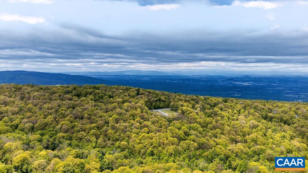 45 TIMBER CAMP DR, WINTERGREEN RESORT, Virginia 22967, 3 Bedrooms Bedrooms, ,2 BathroomsBathrooms,Residential,45 TIMBER CAMP DR,677335 MLS # 677335 45 TIMBER CAMP DR, WINTERGREEN RESORT, Virginia 22967, 3 Bedrooms Bedrooms, ,2 BathroomsBathrooms,Residential,45 TIMBER CAMP DR,677335 MLS # 677335