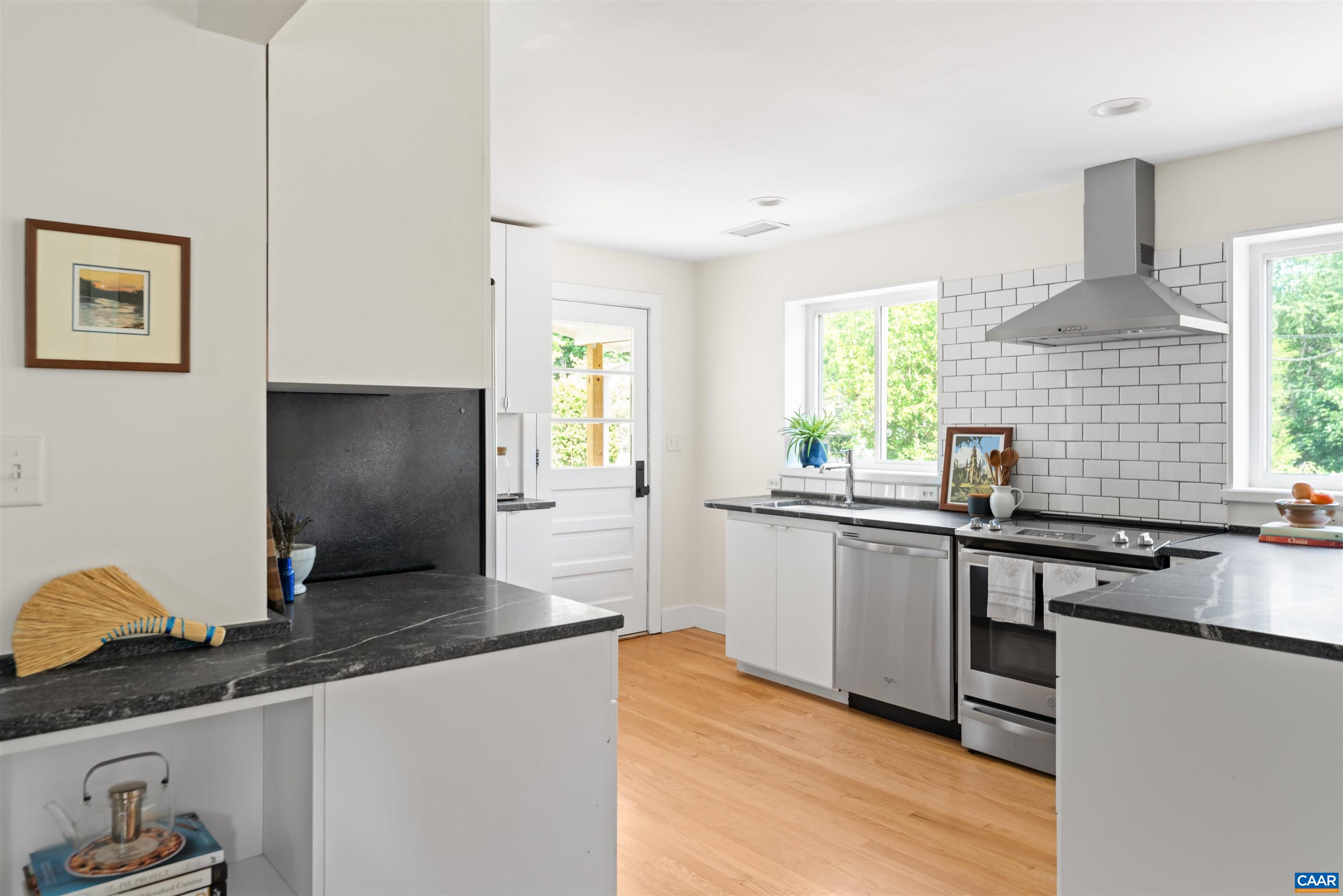 721 TILMAN RD, CHARLOTTESVILLE, Virginia 22901, 2 Bedrooms Bedrooms, ,1 BathroomBathrooms,Residential,721 TILMAN RD,677404 MLS # 677404 721 TILMAN RD, CHARLOTTESVILLE, Virginia 22901, 2 Bedrooms Bedrooms, ,1 BathroomBathrooms,Residential,721 TILMAN RD,677404 MLS # 677404