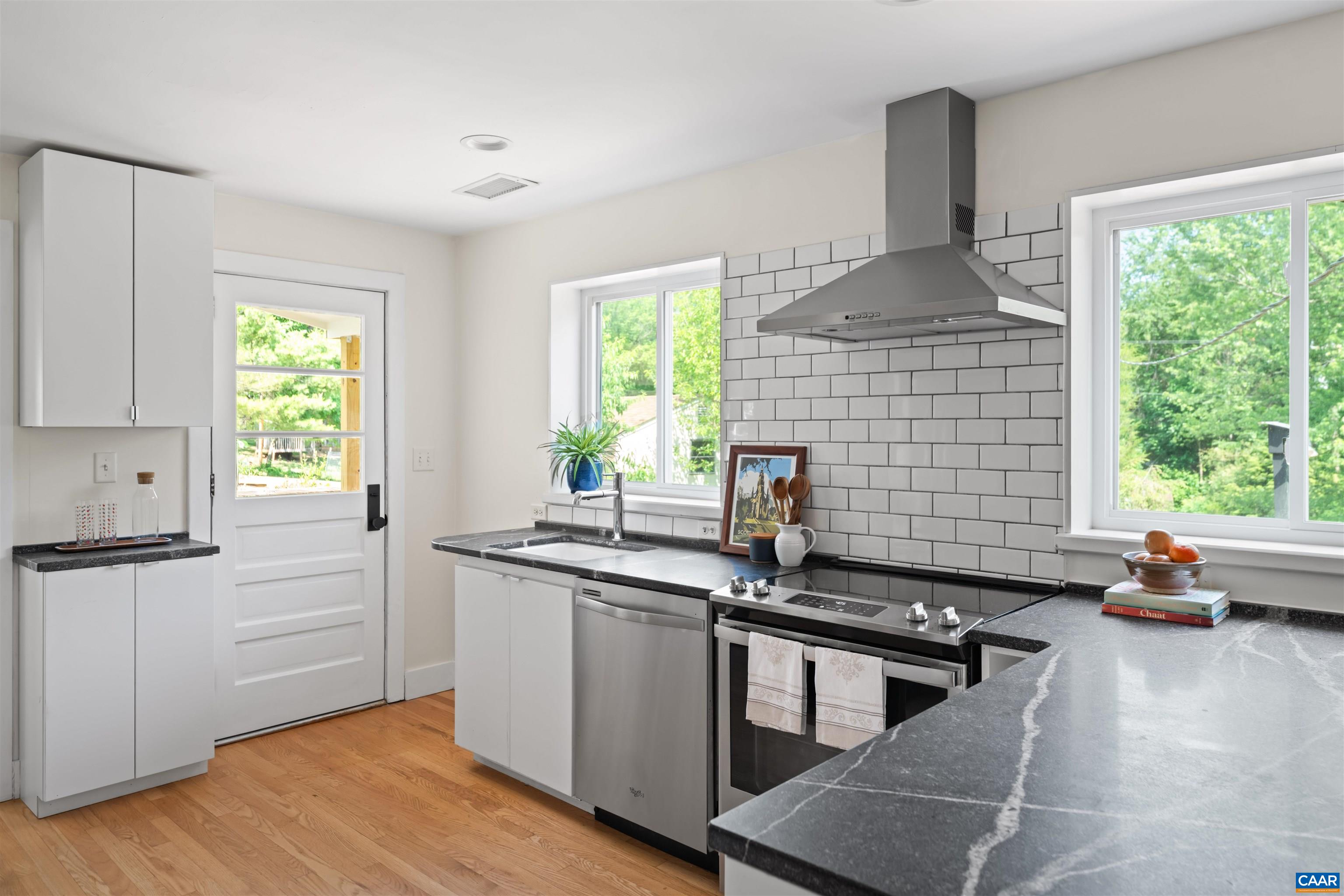 721 TILMAN RD, CHARLOTTESVILLE, Virginia 22901, 2 Bedrooms Bedrooms, ,1 BathroomBathrooms,Residential,721 TILMAN RD,677404 MLS # 677404 721 TILMAN RD, CHARLOTTESVILLE, Virginia 22901, 2 Bedrooms Bedrooms, ,1 BathroomBathrooms,Residential,721 TILMAN RD,677404 MLS # 677404