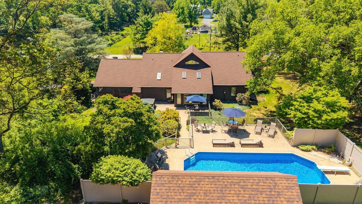 726 LADD RD, FISHERSVILLE, Virginia 22939, 4 Bedrooms Bedrooms, ,4 BathroomsBathrooms,Residential,726 LADD RD,677468 MLS # 677468 726 LADD RD, FISHERSVILLE, Virginia 22939, 4 Bedrooms Bedrooms, ,4 BathroomsBathrooms,Residential,726 LADD RD,677468 MLS # 677468
