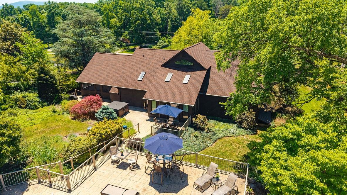 726 LADD RD, FISHERSVILLE, Virginia 22939, 4 Bedrooms Bedrooms, ,4 BathroomsBathrooms,Residential,726 LADD RD,677468 MLS # 677468 726 LADD RD, FISHERSVILLE, Virginia 22939, 4 Bedrooms Bedrooms, ,4 BathroomsBathrooms,Residential,726 LADD RD,677468 MLS # 677468