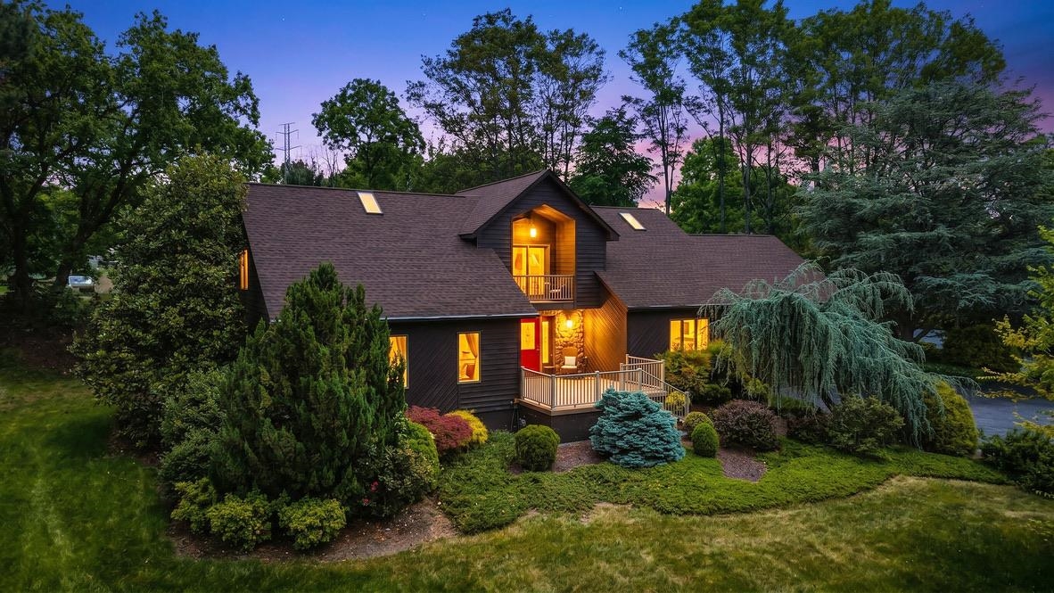 726 LADD RD, FISHERSVILLE, Virginia 22939, 4 Bedrooms Bedrooms, ,4 BathroomsBathrooms,Residential,726 LADD RD,677468 MLS # 677468 726 LADD RD, FISHERSVILLE, Virginia 22939, 4 Bedrooms Bedrooms, ,4 BathroomsBathrooms,Residential,726 LADD RD,677468 MLS # 677468