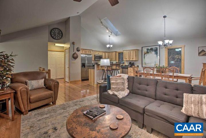 280 FAWN RIDGE DR, WINTERGREEN RESORT, Virginia 22967, 3 Bedrooms Bedrooms, ,2 BathroomsBathrooms,Residential,280 FAWN RIDGE DR,677472 MLS # 677472 280 FAWN RIDGE DR, WINTERGREEN RESORT, Virginia 22967, 3 Bedrooms Bedrooms, ,2 BathroomsBathrooms,Residential,280 FAWN RIDGE DR,677472 MLS # 677472