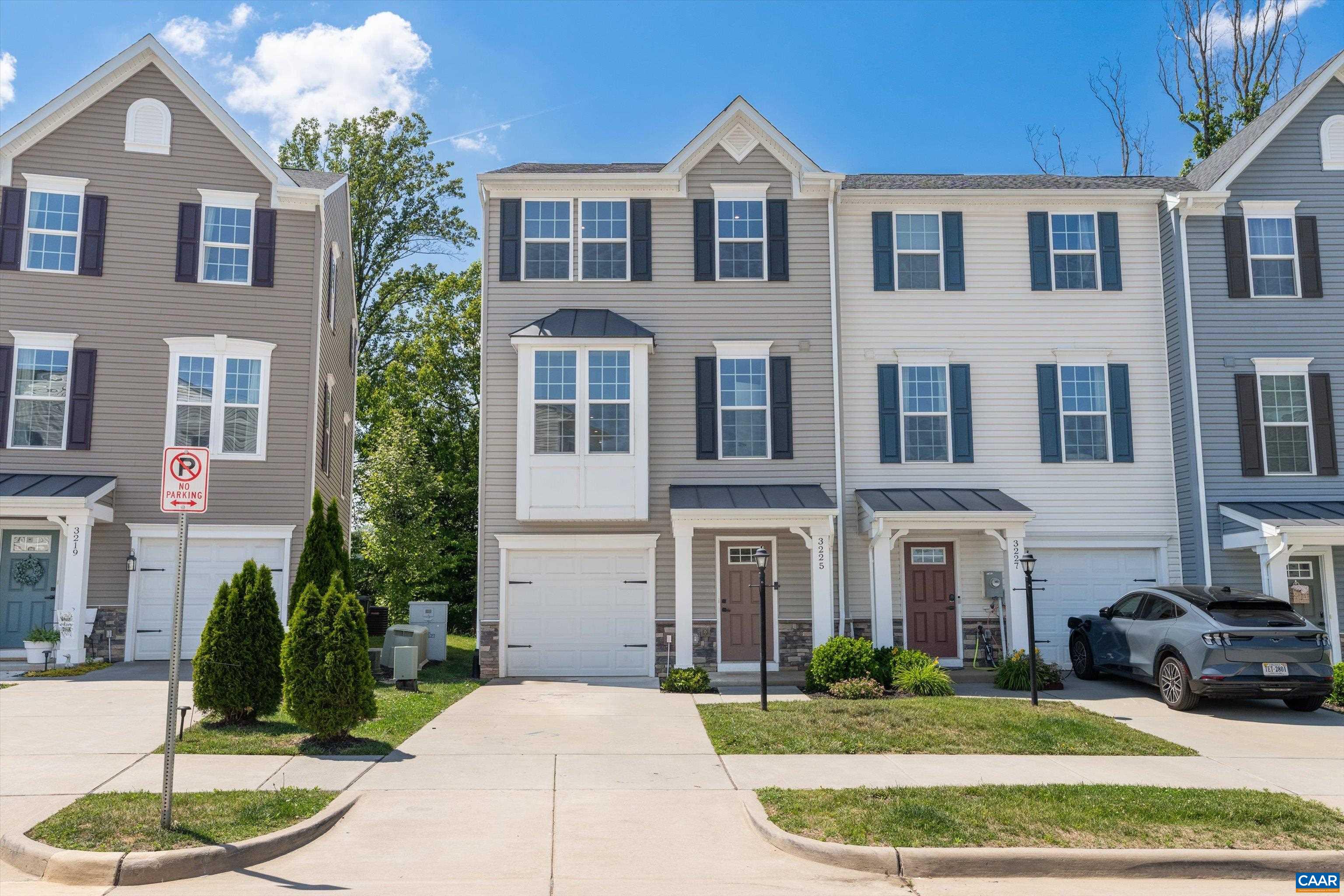 3225 ACADIA DR, CHARLOTTESVILLE, Virginia 22911, 4 Bedrooms Bedrooms, ,3 BathroomsBathrooms,Residential,3225 ACADIA DR,677474 MLS # 677474