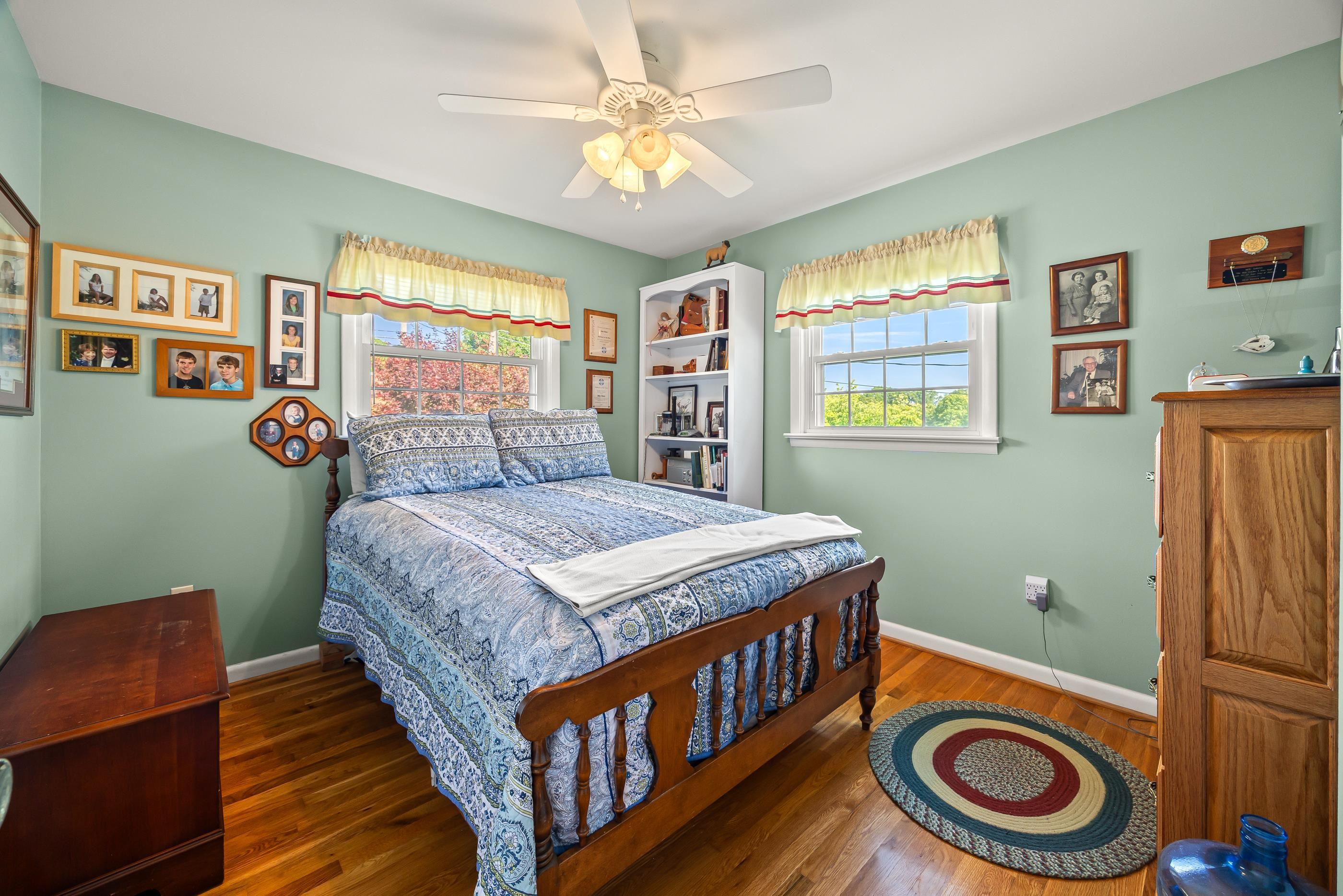 208 TUXEDO RD, STAUNTON, Virginia 24401, 3 Bedrooms Bedrooms, ,1 BathroomBathrooms,Residential,Brick ranch with a sunroom, fenced yard, and full ,208 TUXEDO RD,677477 MLS # 677477 208 TUXEDO RD, STAUNTON, Virginia 24401, 3 Bedrooms Bedrooms, ,1 BathroomBathrooms,Residential,Brick ranch with a sunroom, fenced yard, and full ,208 TUXEDO RD,677477 MLS # 677477
