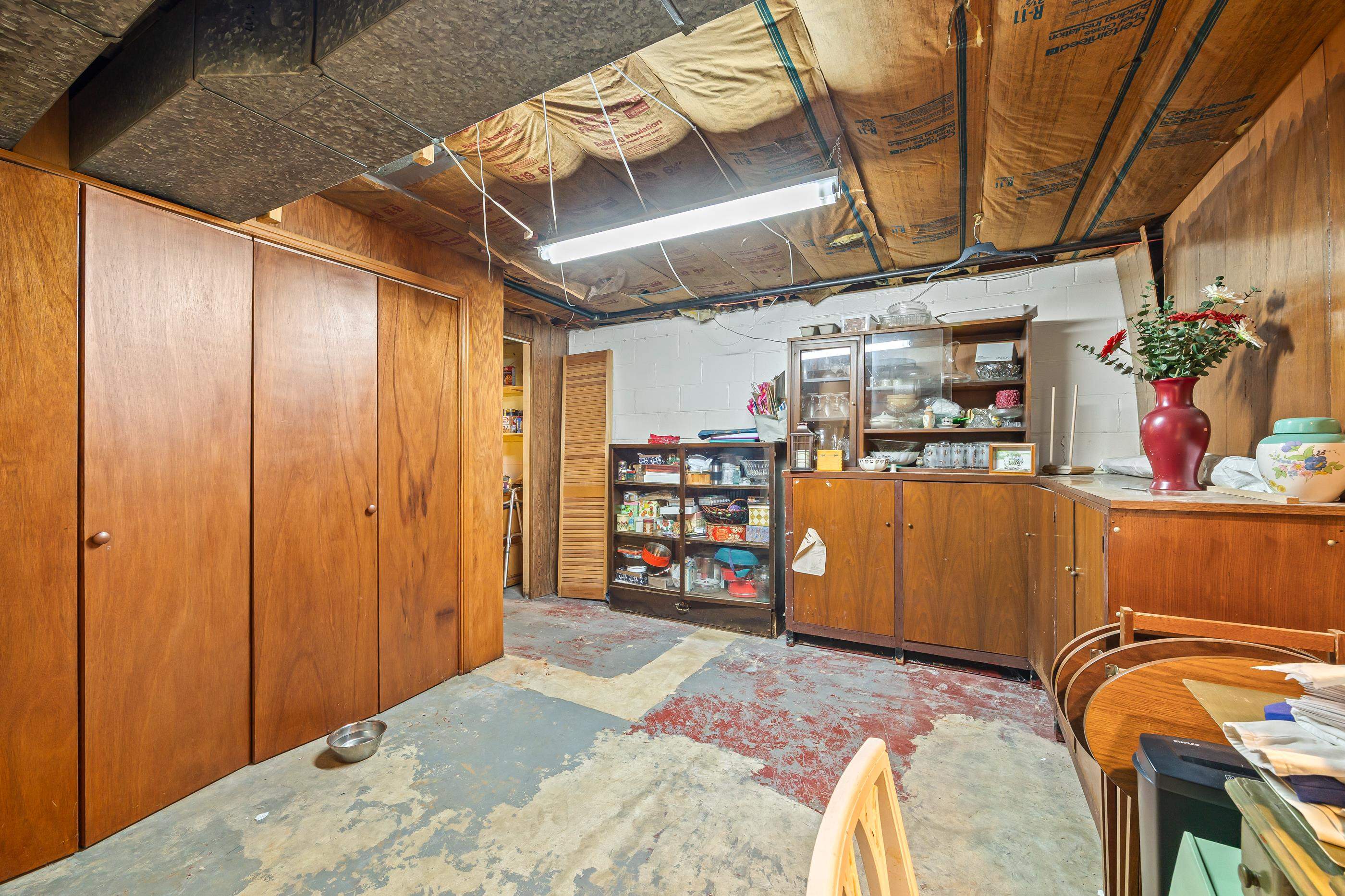 208 TUXEDO RD, STAUNTON, Virginia 24401, 3 Bedrooms Bedrooms, ,1 BathroomBathrooms,Residential,Brick ranch with a sunroom, fenced yard, and full ,208 TUXEDO RD,677477 MLS # 677477 208 TUXEDO RD, STAUNTON, Virginia 24401, 3 Bedrooms Bedrooms, ,1 BathroomBathrooms,Residential,Brick ranch with a sunroom, fenced yard, and full ,208 TUXEDO RD,677477 MLS # 677477