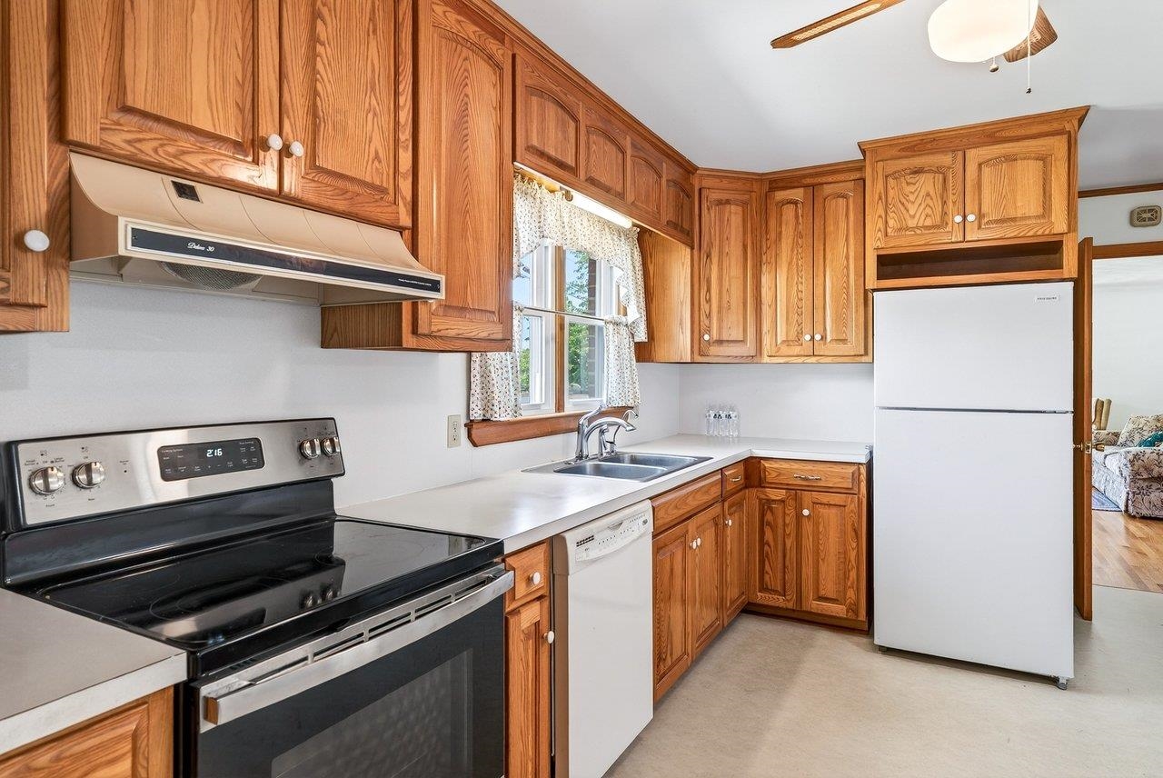 310 DRY RIVER RD, BRIDGEWATER, Virginia 22812, 3 Bedrooms Bedrooms, ,1 BathroomBathrooms,Residential,310 DRY RIVER RD,677478 MLS # 677478 310 DRY RIVER RD, BRIDGEWATER, Virginia 22812, 3 Bedrooms Bedrooms, ,1 BathroomBathrooms,Residential,310 DRY RIVER RD,677478 MLS # 677478