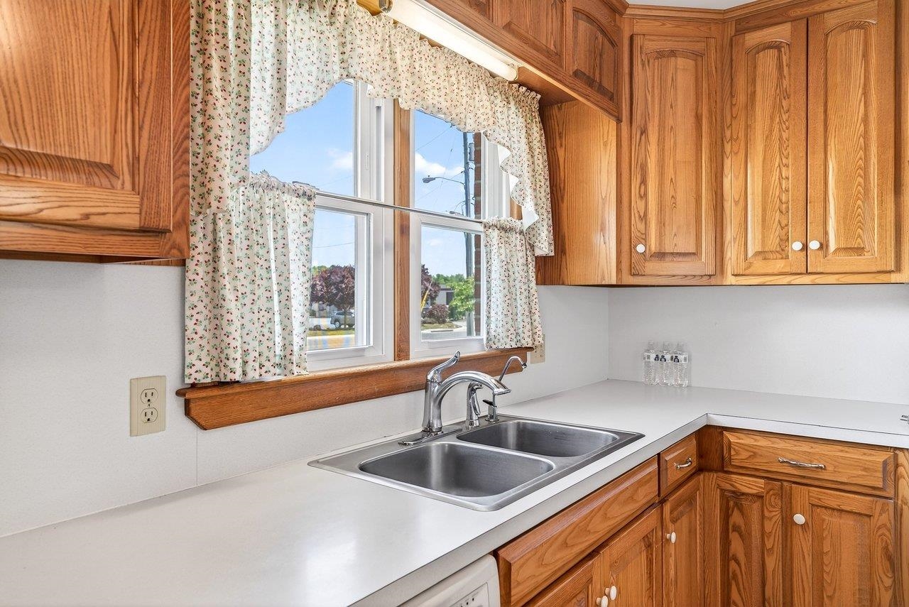 310 DRY RIVER RD, BRIDGEWATER, Virginia 22812, 3 Bedrooms Bedrooms, ,1 BathroomBathrooms,Residential,310 DRY RIVER RD,677478 MLS # 677478 310 DRY RIVER RD, BRIDGEWATER, Virginia 22812, 3 Bedrooms Bedrooms, ,1 BathroomBathrooms,Residential,310 DRY RIVER RD,677478 MLS # 677478
