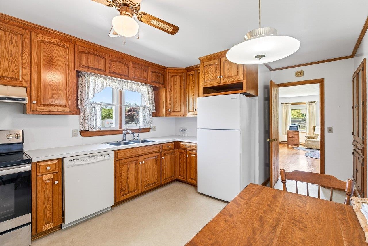 310 DRY RIVER RD, BRIDGEWATER, Virginia 22812, 3 Bedrooms Bedrooms, ,1 BathroomBathrooms,Residential,310 DRY RIVER RD,677478 MLS # 677478 310 DRY RIVER RD, BRIDGEWATER, Virginia 22812, 3 Bedrooms Bedrooms, ,1 BathroomBathrooms,Residential,310 DRY RIVER RD,677478 MLS # 677478