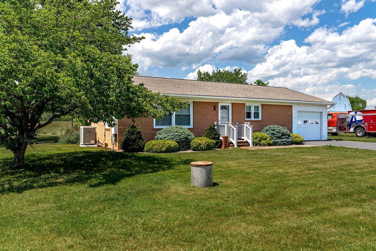 310 DRY RIVER RD, BRIDGEWATER, Virginia 22812, 3 Bedrooms Bedrooms, ,1 BathroomBathrooms,Residential,310 DRY RIVER RD,677478 MLS # 677478 310 DRY RIVER RD, BRIDGEWATER, Virginia 22812, 3 Bedrooms Bedrooms, ,1 BathroomBathrooms,Residential,310 DRY RIVER RD,677478 MLS # 677478