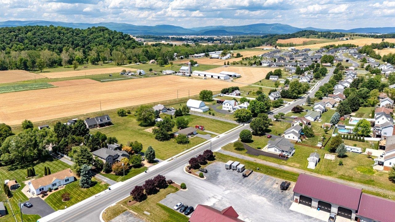 310 DRY RIVER RD, BRIDGEWATER, Virginia 22812, 3 Bedrooms Bedrooms, ,1 BathroomBathrooms,Residential,310 DRY RIVER RD,677478 MLS # 677478 310 DRY RIVER RD, BRIDGEWATER, Virginia 22812, 3 Bedrooms Bedrooms, ,1 BathroomBathrooms,Residential,310 DRY RIVER RD,677478 MLS # 677478