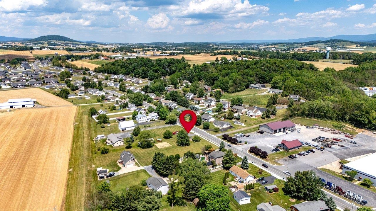 310 DRY RIVER RD, BRIDGEWATER, Virginia 22812, 3 Bedrooms Bedrooms, ,1 BathroomBathrooms,Residential,310 DRY RIVER RD,677478 MLS # 677478 310 DRY RIVER RD, BRIDGEWATER, Virginia 22812, 3 Bedrooms Bedrooms, ,1 BathroomBathrooms,Residential,310 DRY RIVER RD,677478 MLS # 677478