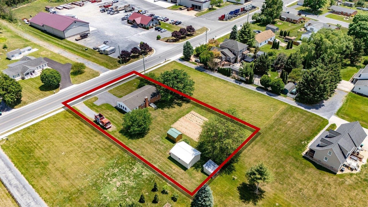310 DRY RIVER RD, BRIDGEWATER, Virginia 22812, 3 Bedrooms Bedrooms, ,1 BathroomBathrooms,Residential,310 DRY RIVER RD,677478 MLS # 677478 310 DRY RIVER RD, BRIDGEWATER, Virginia 22812, 3 Bedrooms Bedrooms, ,1 BathroomBathrooms,Residential,310 DRY RIVER RD,677478 MLS # 677478