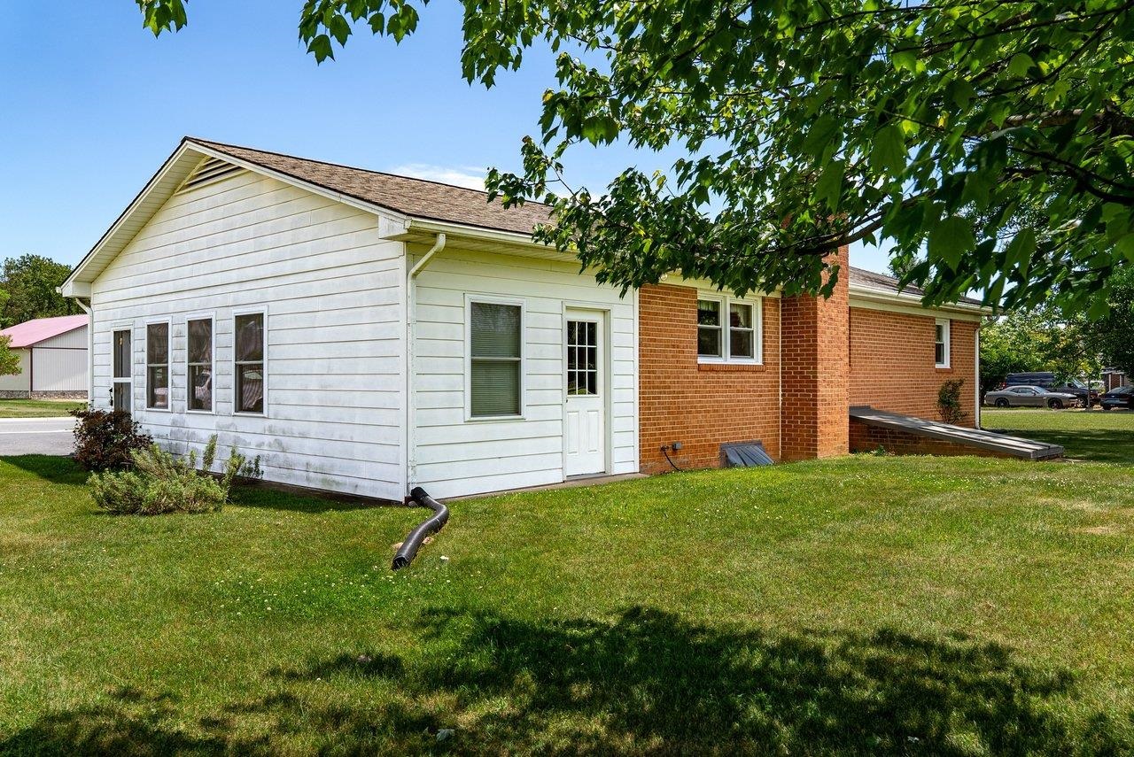 310 DRY RIVER RD, BRIDGEWATER, Virginia 22812, 3 Bedrooms Bedrooms, ,1 BathroomBathrooms,Residential,310 DRY RIVER RD,677478 MLS # 677478 310 DRY RIVER RD, BRIDGEWATER, Virginia 22812, 3 Bedrooms Bedrooms, ,1 BathroomBathrooms,Residential,310 DRY RIVER RD,677478 MLS # 677478