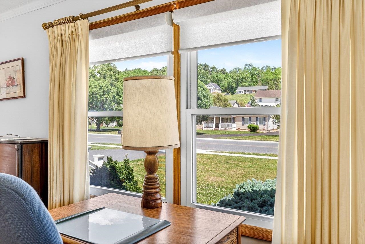310 DRY RIVER RD, BRIDGEWATER, Virginia 22812, 3 Bedrooms Bedrooms, ,1 BathroomBathrooms,Residential,310 DRY RIVER RD,677478 MLS # 677478 310 DRY RIVER RD, BRIDGEWATER, Virginia 22812, 3 Bedrooms Bedrooms, ,1 BathroomBathrooms,Residential,310 DRY RIVER RD,677478 MLS # 677478