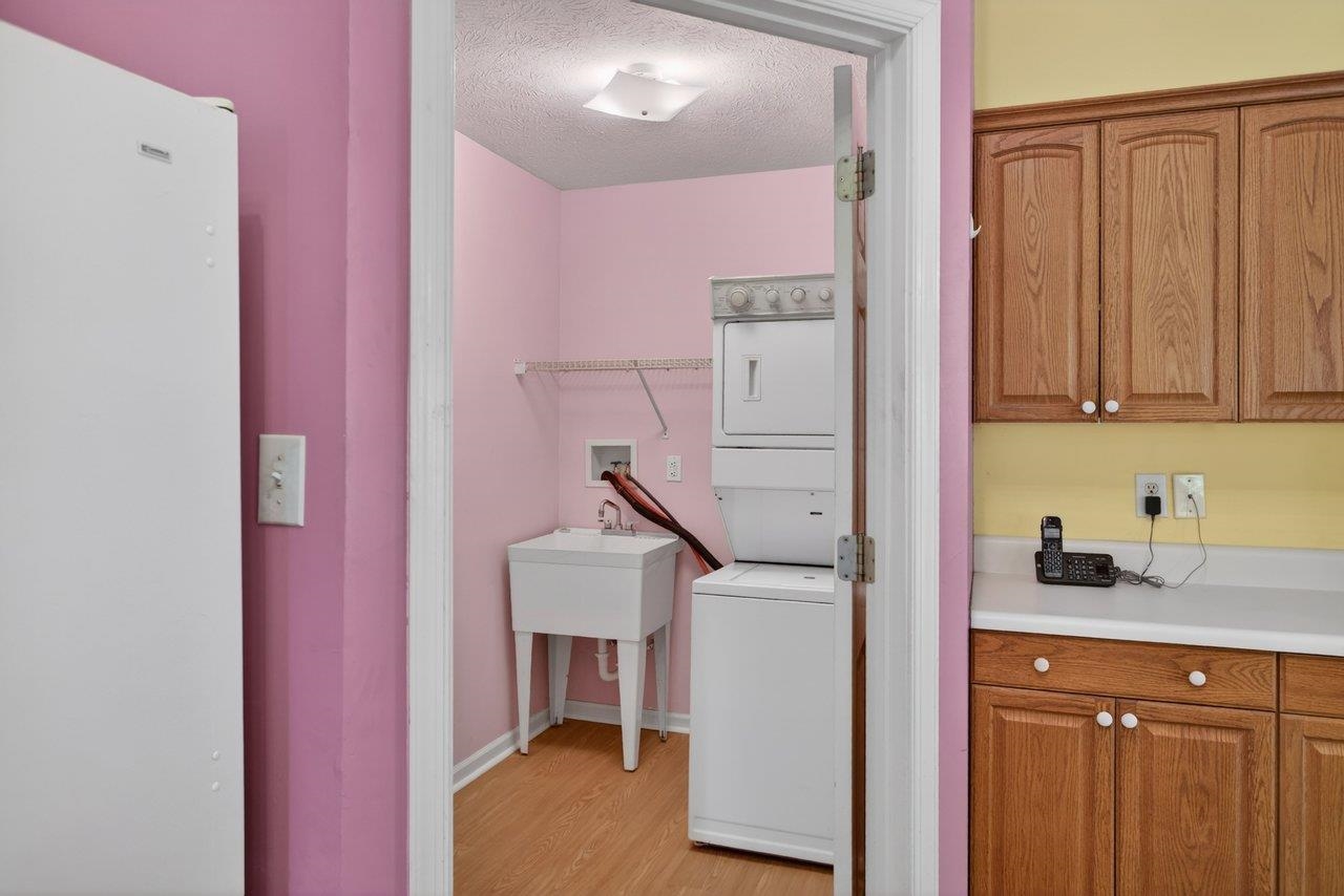 53 HARROGATE DR, FISHERSVILLE, Virginia 22939, 3 Bedrooms Bedrooms, ,2 BathroomsBathrooms,Residential,53 HARROGATE DR,677479 MLS # 677479 53 HARROGATE DR, FISHERSVILLE, Virginia 22939, 3 Bedrooms Bedrooms, ,2 BathroomsBathrooms,Residential,53 HARROGATE DR,677479 MLS # 677479