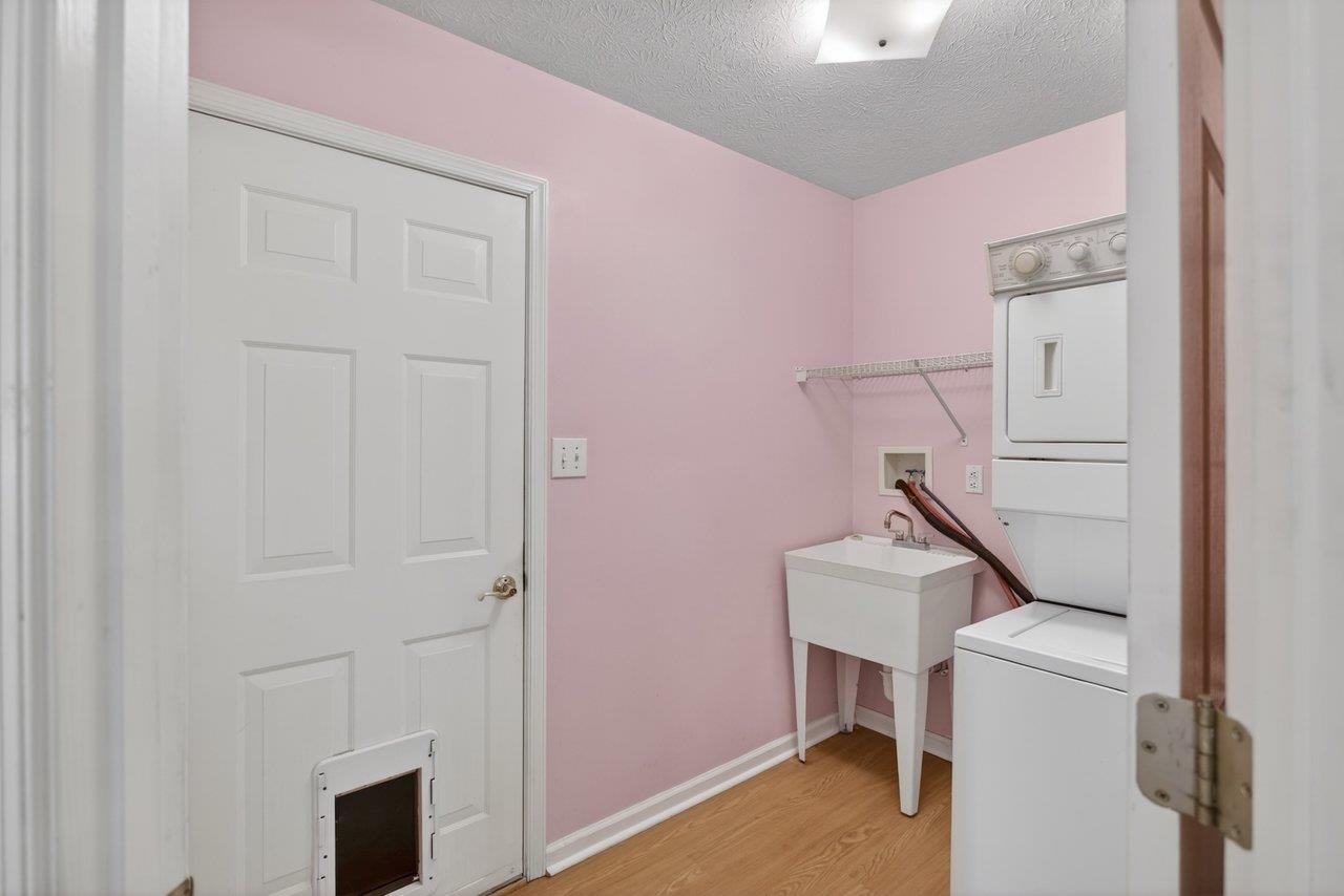 53 HARROGATE DR, FISHERSVILLE, Virginia 22939, 3 Bedrooms Bedrooms, ,2 BathroomsBathrooms,Residential,53 HARROGATE DR,677479 MLS # 677479 53 HARROGATE DR, FISHERSVILLE, Virginia 22939, 3 Bedrooms Bedrooms, ,2 BathroomsBathrooms,Residential,53 HARROGATE DR,677479 MLS # 677479