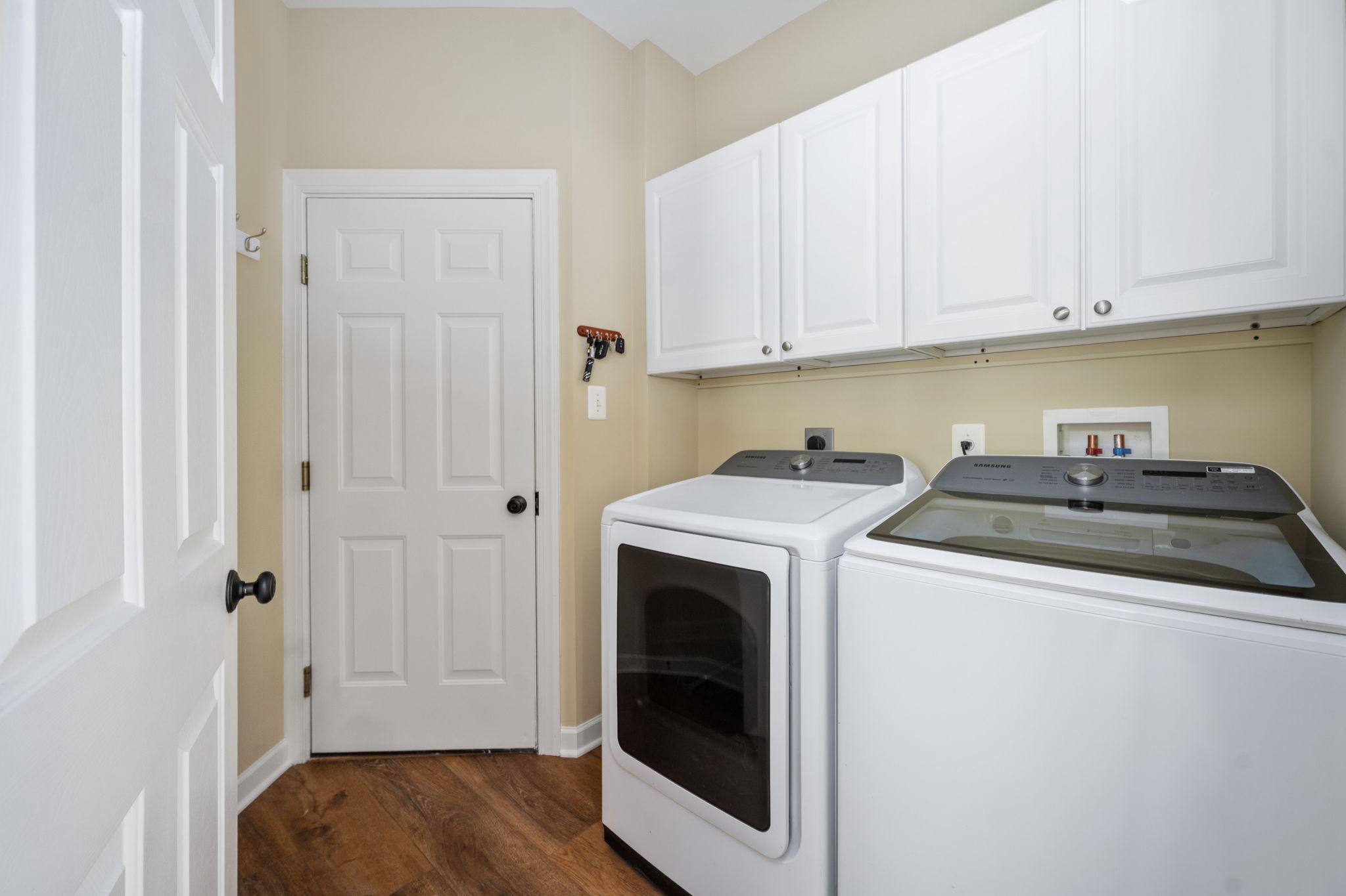 5815 DEEP CREEK DR, FREDERICKSBURG, Virginia 22407, 4 Bedrooms Bedrooms, ,4 BathroomsBathrooms,Residential,5815 DEEP CREEK DR,VASP2041592 MLS # VASP2041592 5815 DEEP CREEK DR, FREDERICKSBURG, Virginia 22407, 4 Bedrooms Bedrooms, ,4 BathroomsBathrooms,Residential,5815 DEEP CREEK DR,VASP2041592 MLS # VASP2041592