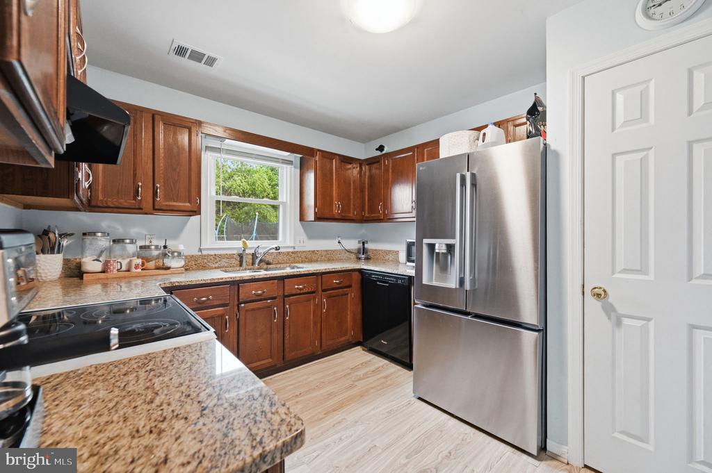 5725 UP A WAY DR, FREDERICKSBURG, Virginia 22407, 3 Bedrooms Bedrooms, ,2 BathroomsBathrooms,Residential,5725 UP A WAY DR,VASP2042152 MLS # VASP2042152 5725 UP A WAY DR, FREDERICKSBURG, Virginia 22407, 3 Bedrooms Bedrooms, ,2 BathroomsBathrooms,Residential,5725 UP A WAY DR,VASP2042152 MLS # VASP2042152