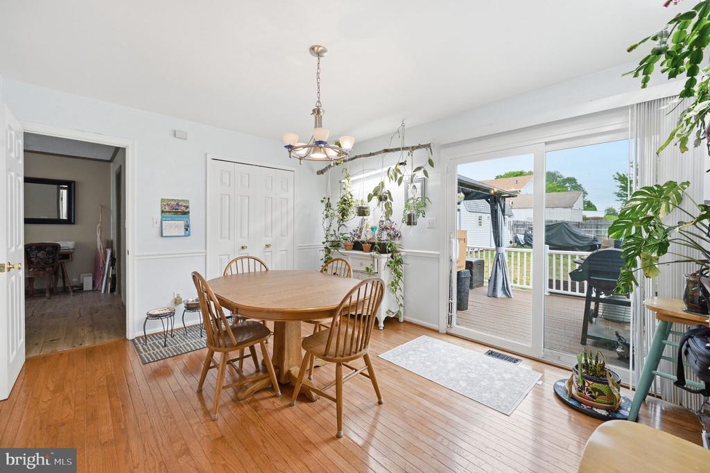 5725 UP A WAY DR, FREDERICKSBURG, Virginia 22407, 3 Bedrooms Bedrooms, ,2 BathroomsBathrooms,Residential,5725 UP A WAY DR,VASP2042152 MLS # VASP2042152 5725 UP A WAY DR, FREDERICKSBURG, Virginia 22407, 3 Bedrooms Bedrooms, ,2 BathroomsBathrooms,Residential,5725 UP A WAY DR,VASP2042152 MLS # VASP2042152